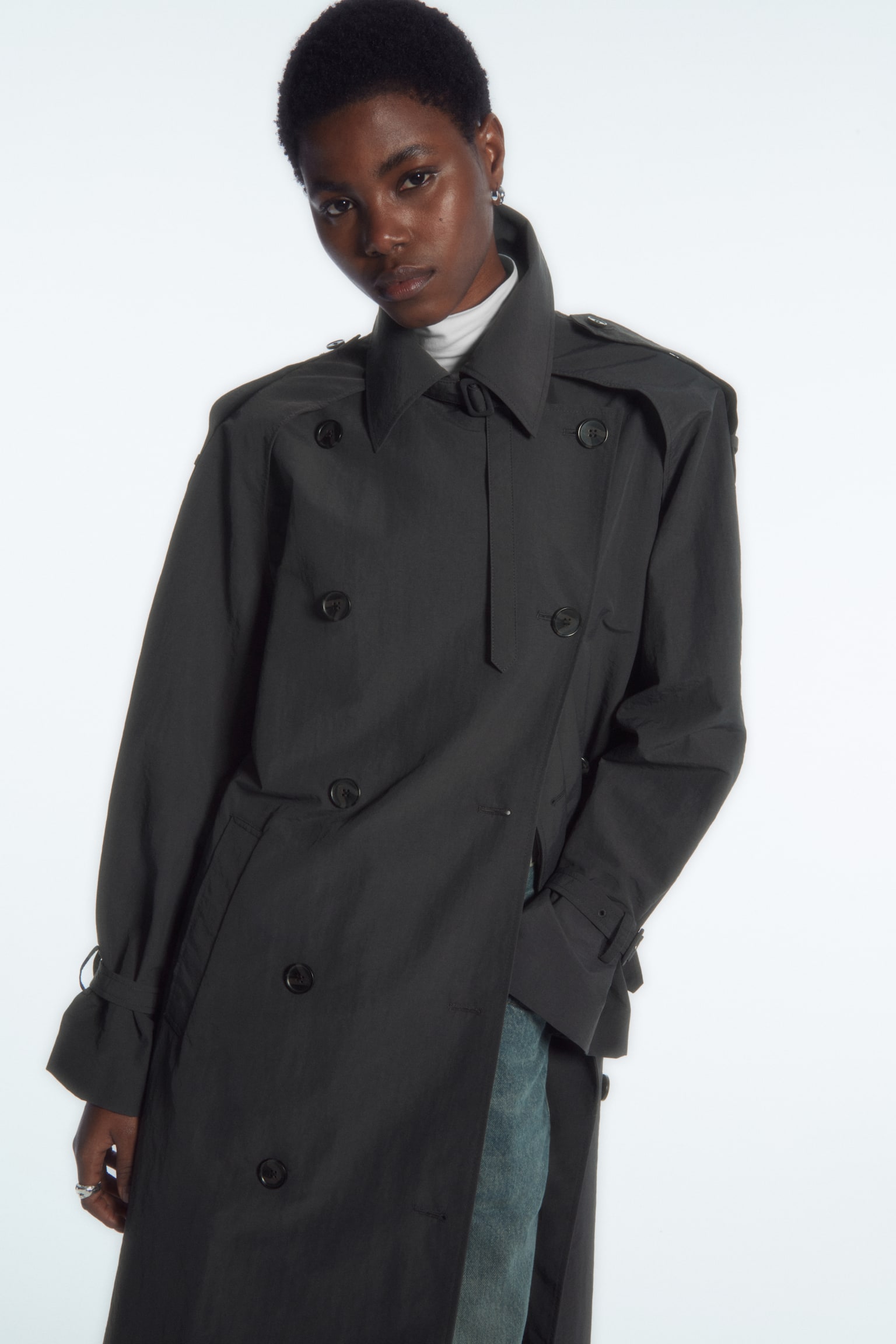 CONVERTIBLE NYLON TRENCH COAT - DARK GREY - 6