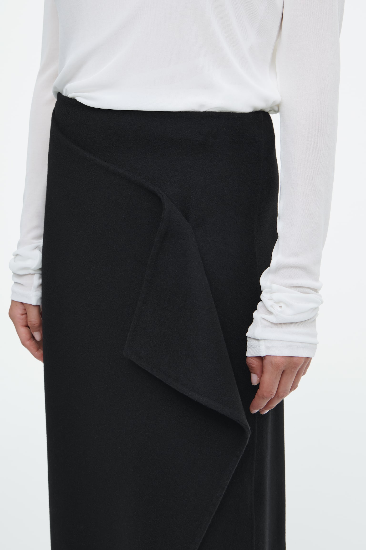 FRINGED WOOL MIDI WRAP SKIRT - BLACK/WHITE/DARK NAVY - 4