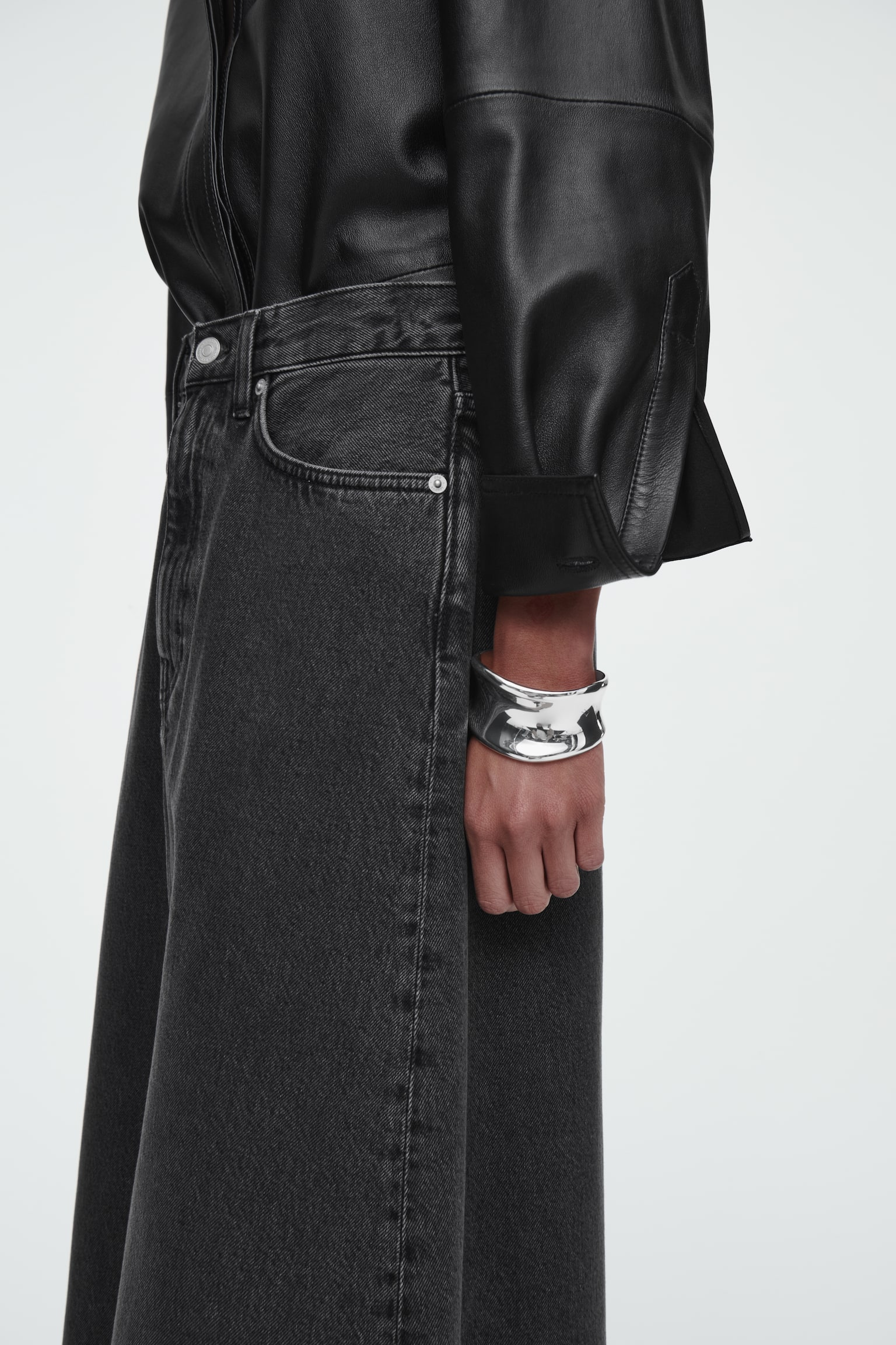 A-LINE DENIM MIDI SKIRT - BLACK/BLUE - 6