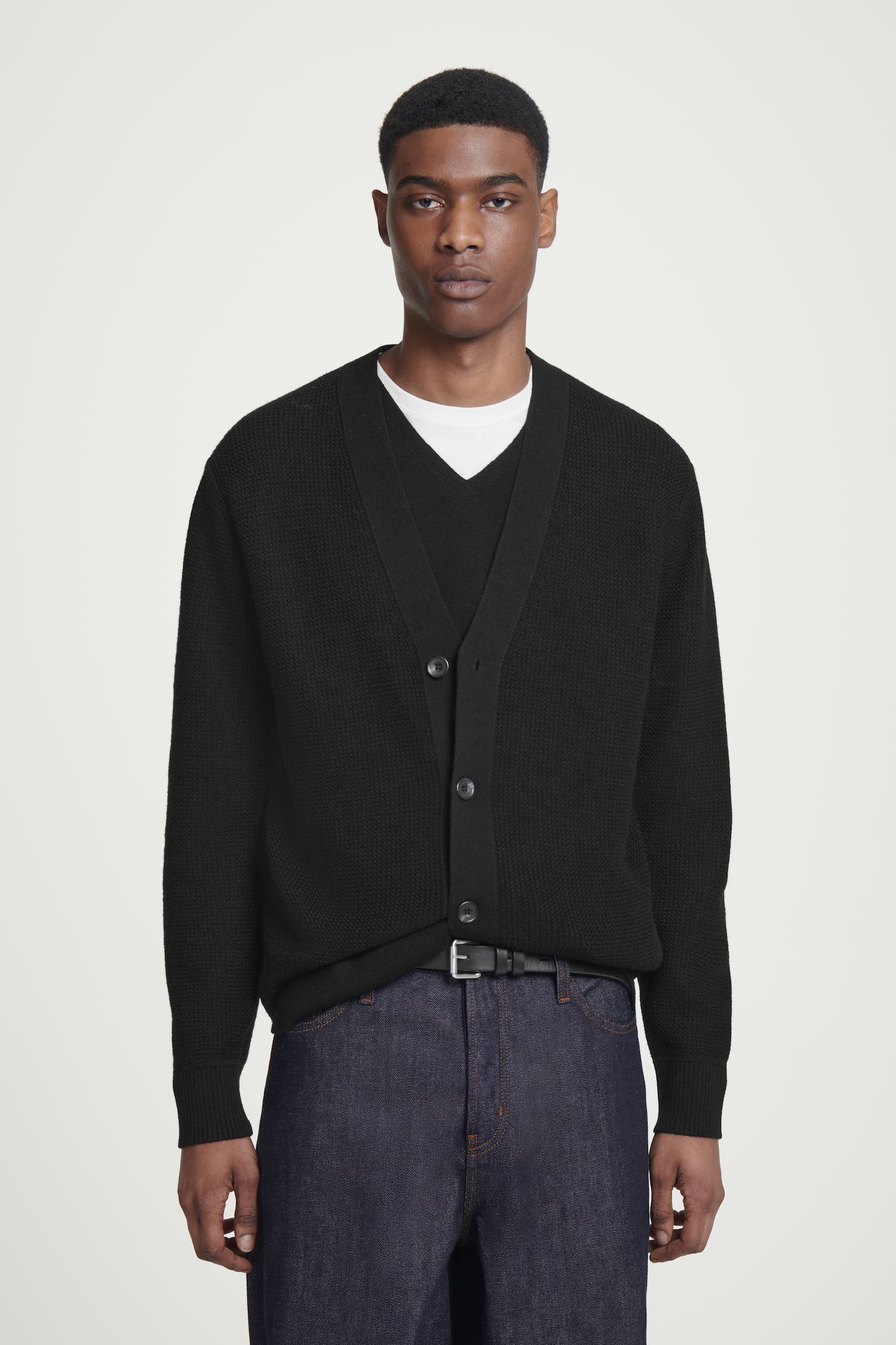 TEXTURED MERINO WOOL CARDIGAN - BLACK/MOLE - 2