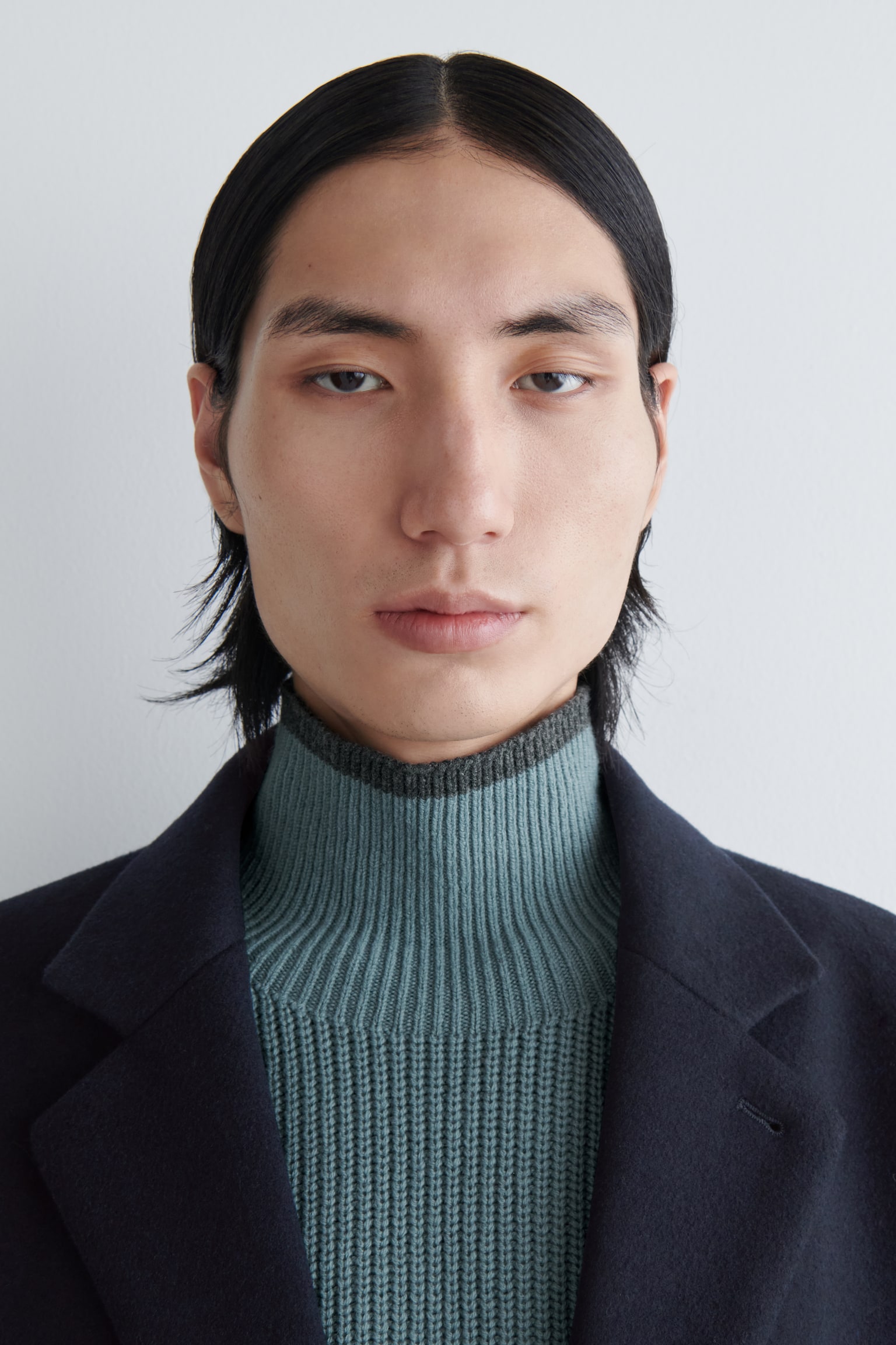 TRUI VAN MERINOWOL EN YAK MET CONTRASTERENDE RAND - STALEN BLAUW - 6