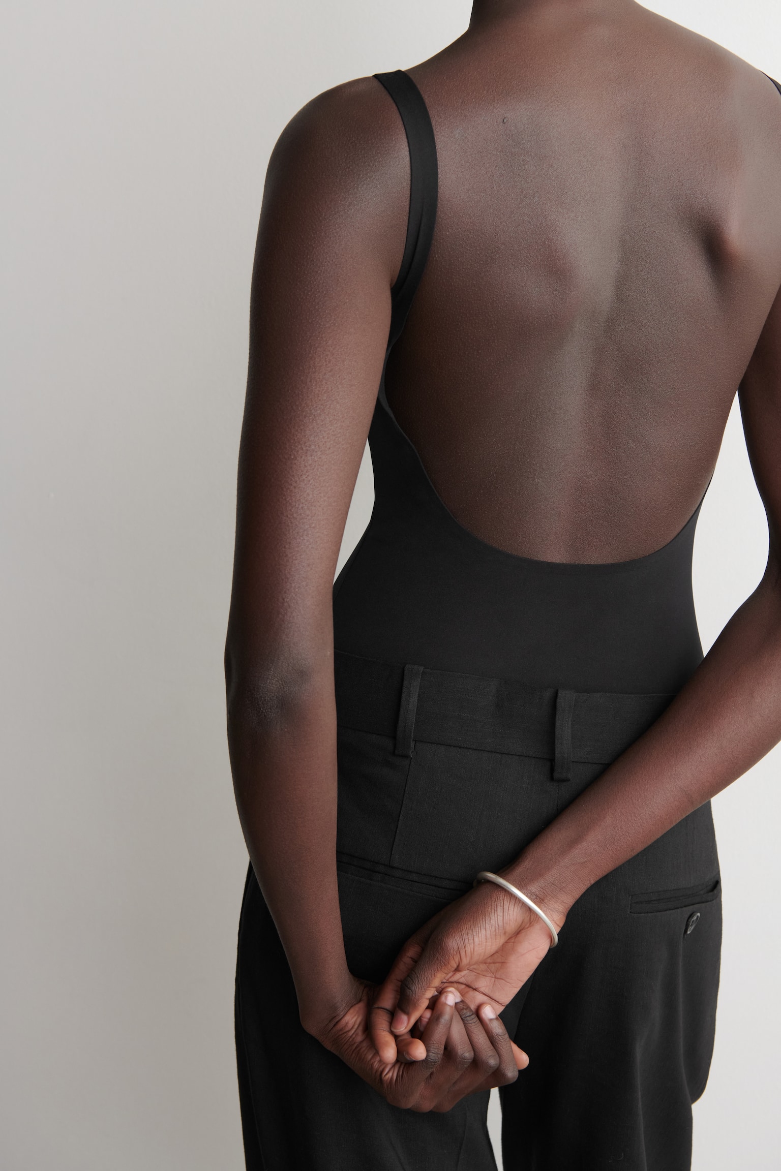 BODY AUS INTERLOCK-JERSEY - SCHWARZ - 4