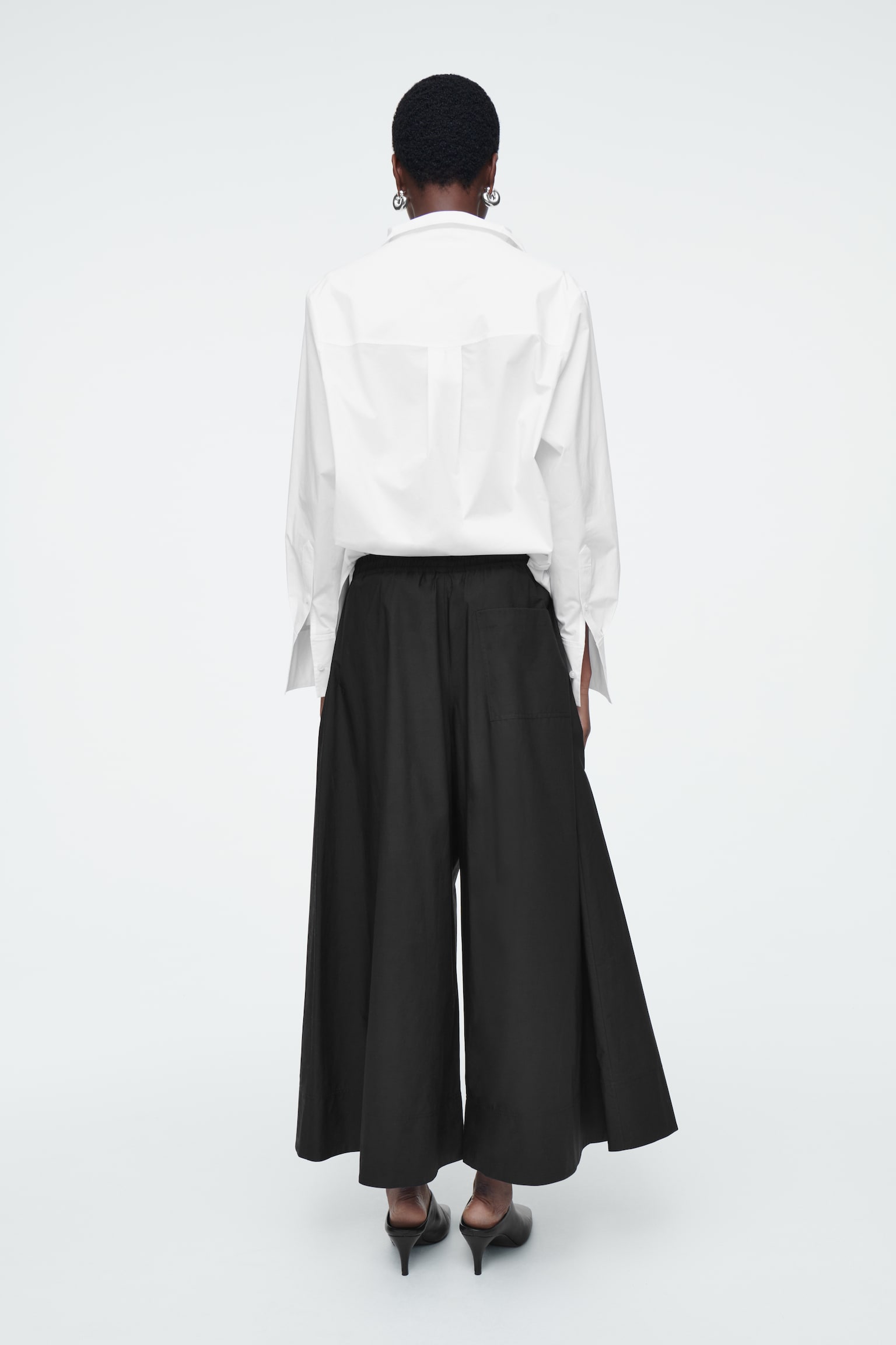 VOLUMINOUS CULOTTES - BLACK/LIGHT BEIGE/NAVY - 3