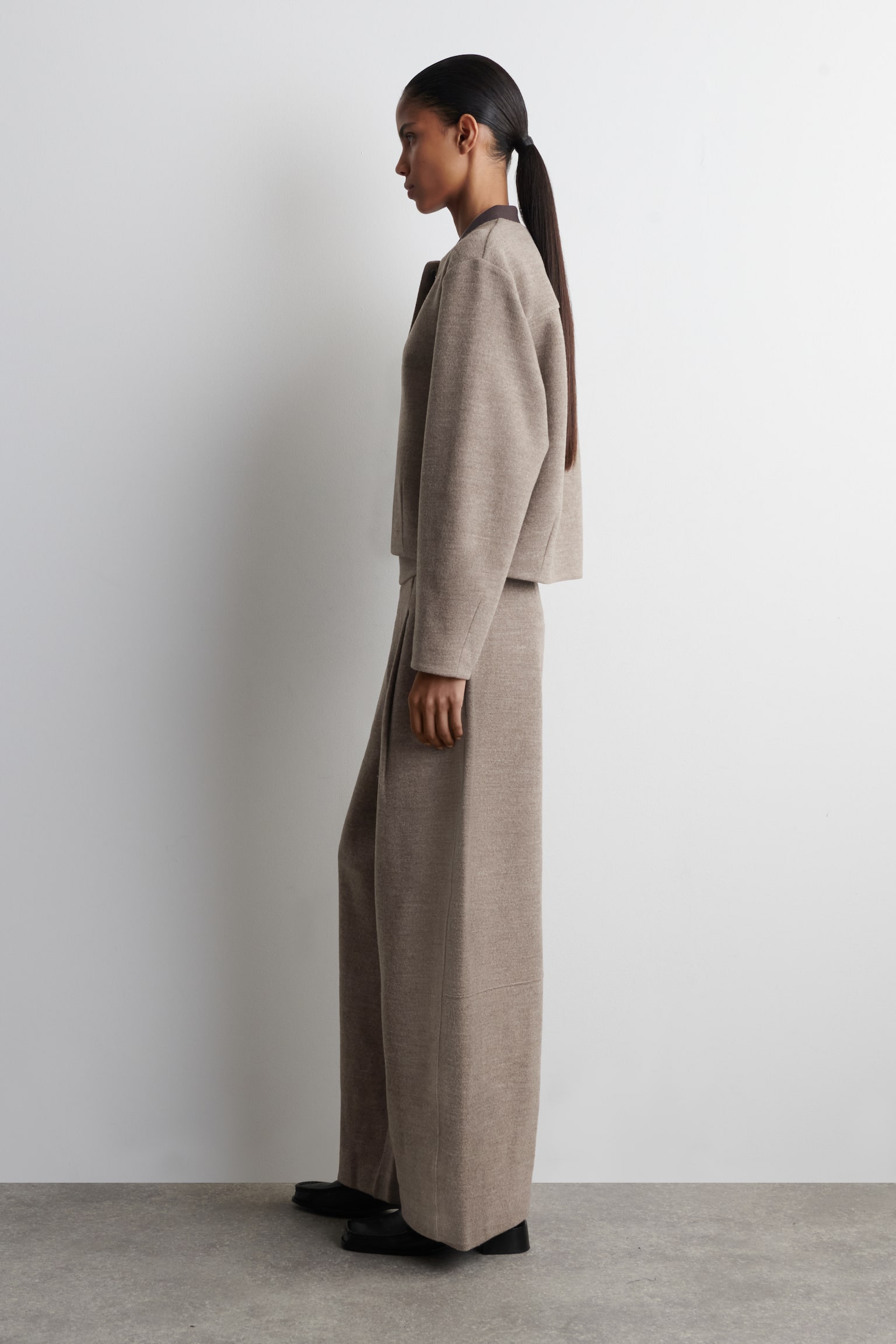 HOSE AUS KOCHWOLLE MIT BARREL-BEIN - BEIGE MELIERT - 4