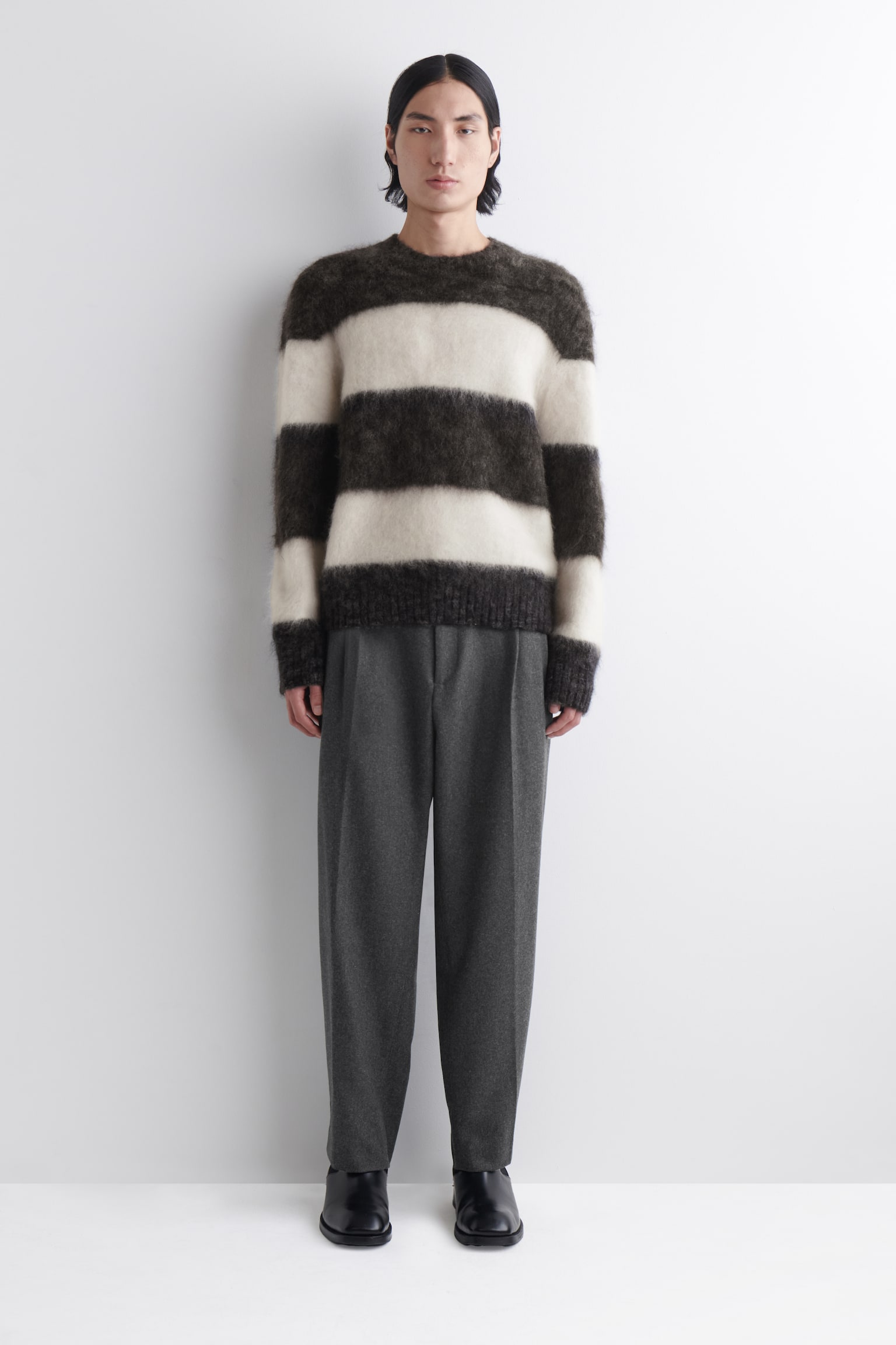 PLEATED WOOL RELAXED-FIT STRAIGHT-LEG TROUSERS - MÖRKGRÅ MELERING - 1