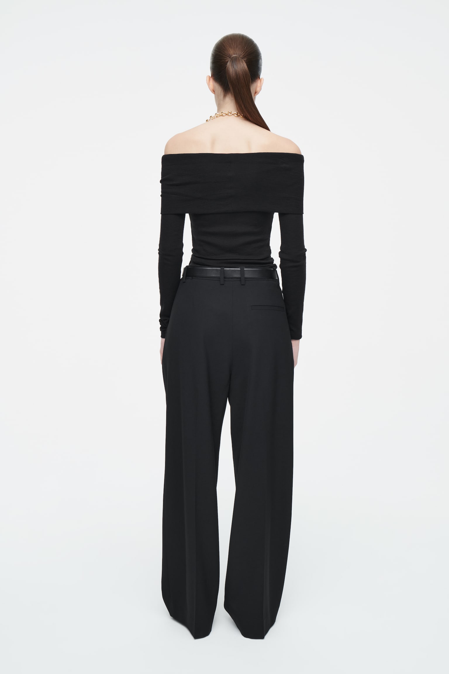 OFF-THE-SHOULDER MERINO WOOL TOP - BLACK/OFF-WHITE - 8