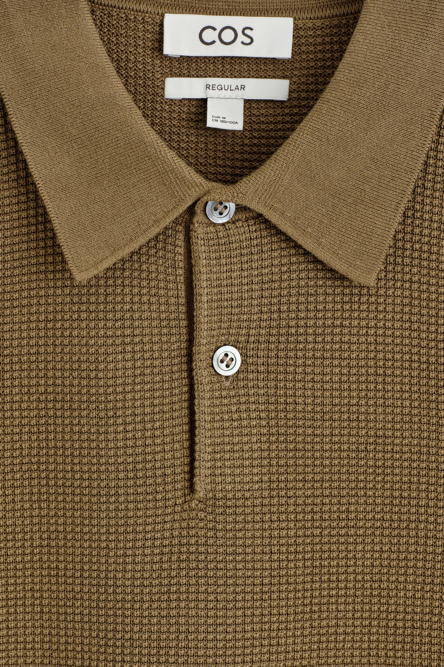 PIKÉTRÖJA I VÅFFLAD BOMULL - MÖRK BEIGE/SVART - 4