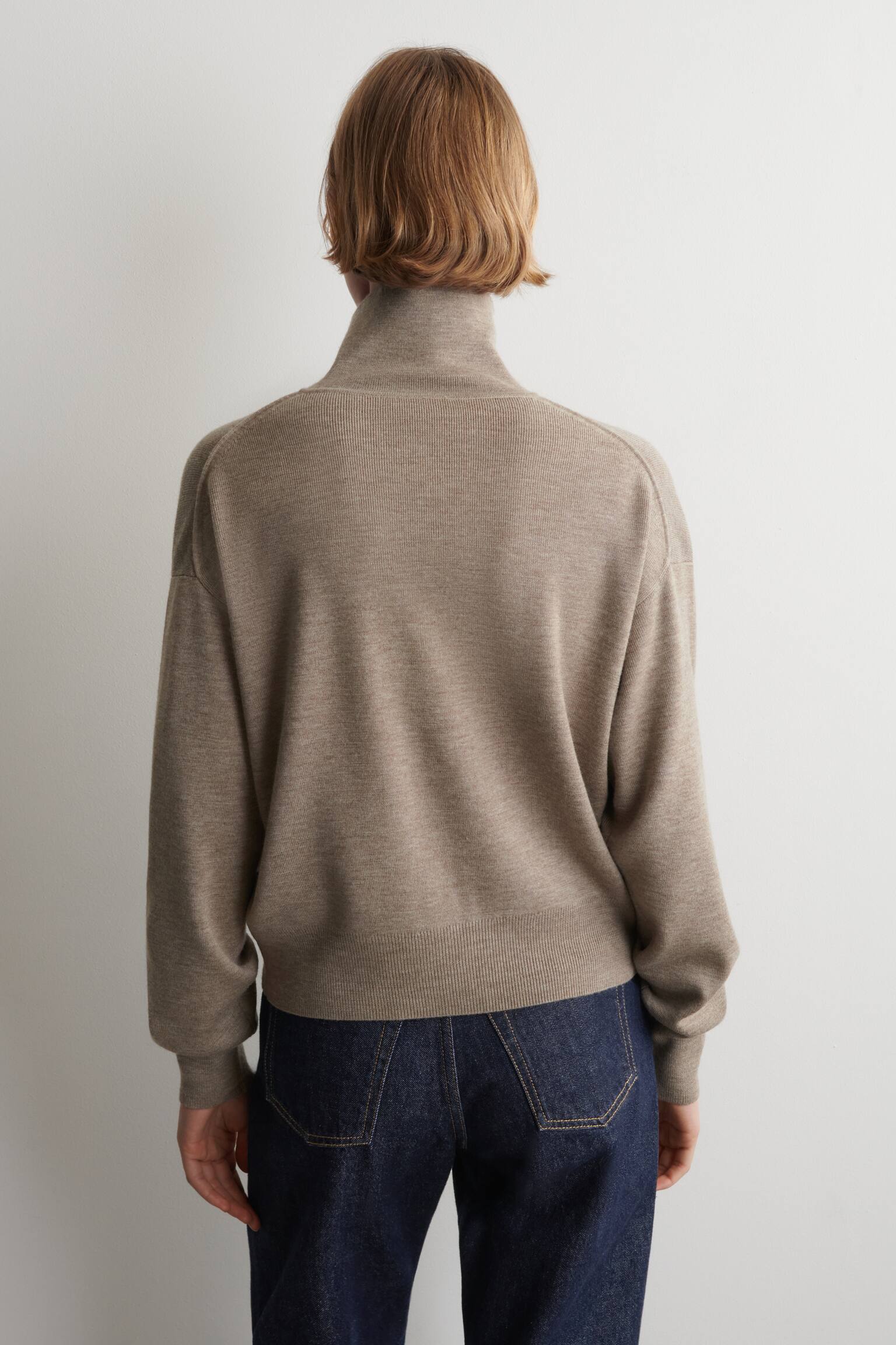 Cardigan i merinoull med traktkrage - Beige melert/MARINE - 7