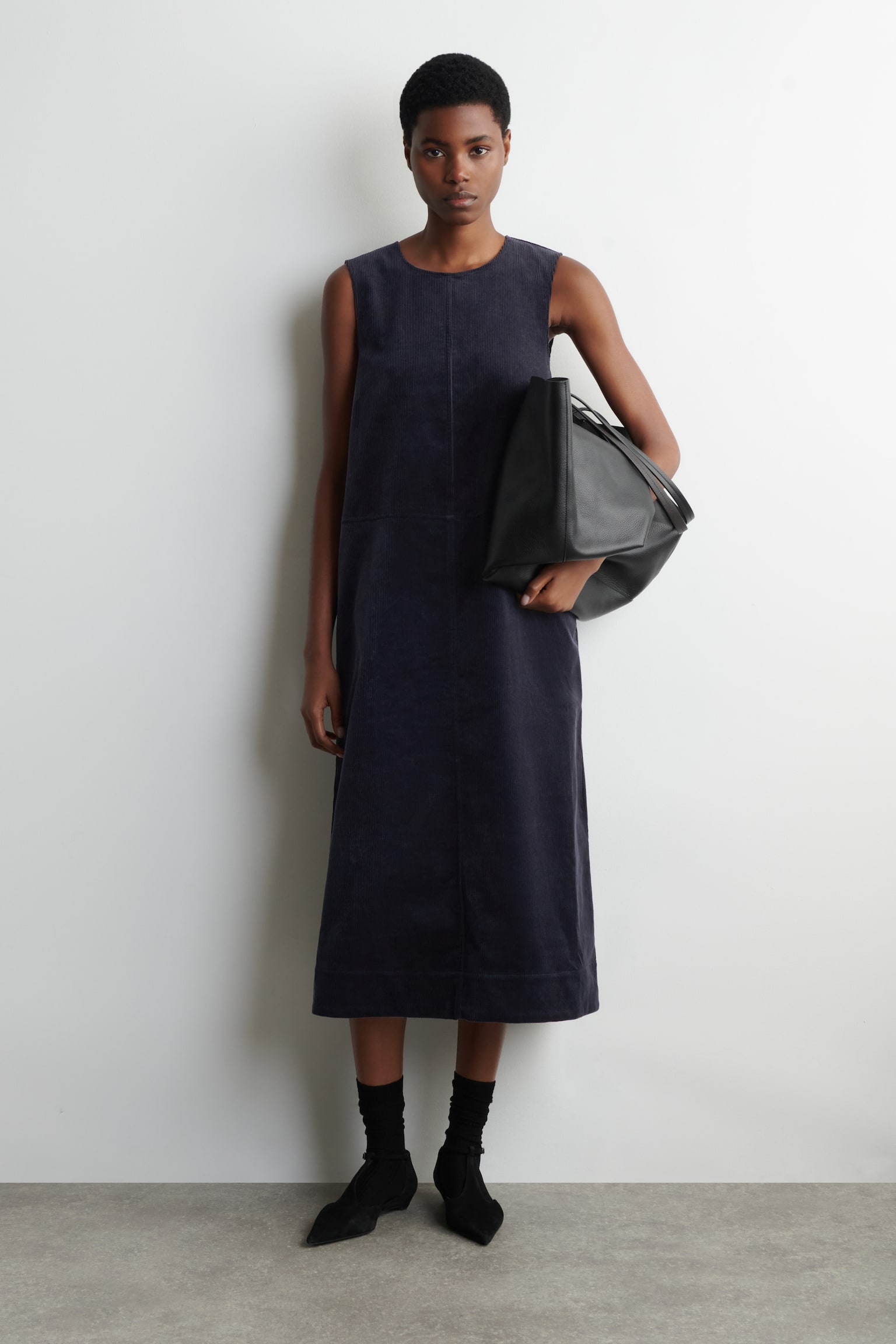 MIDIKLEID AUS CORD IN A-LINIE - NAVYBLAU - 1