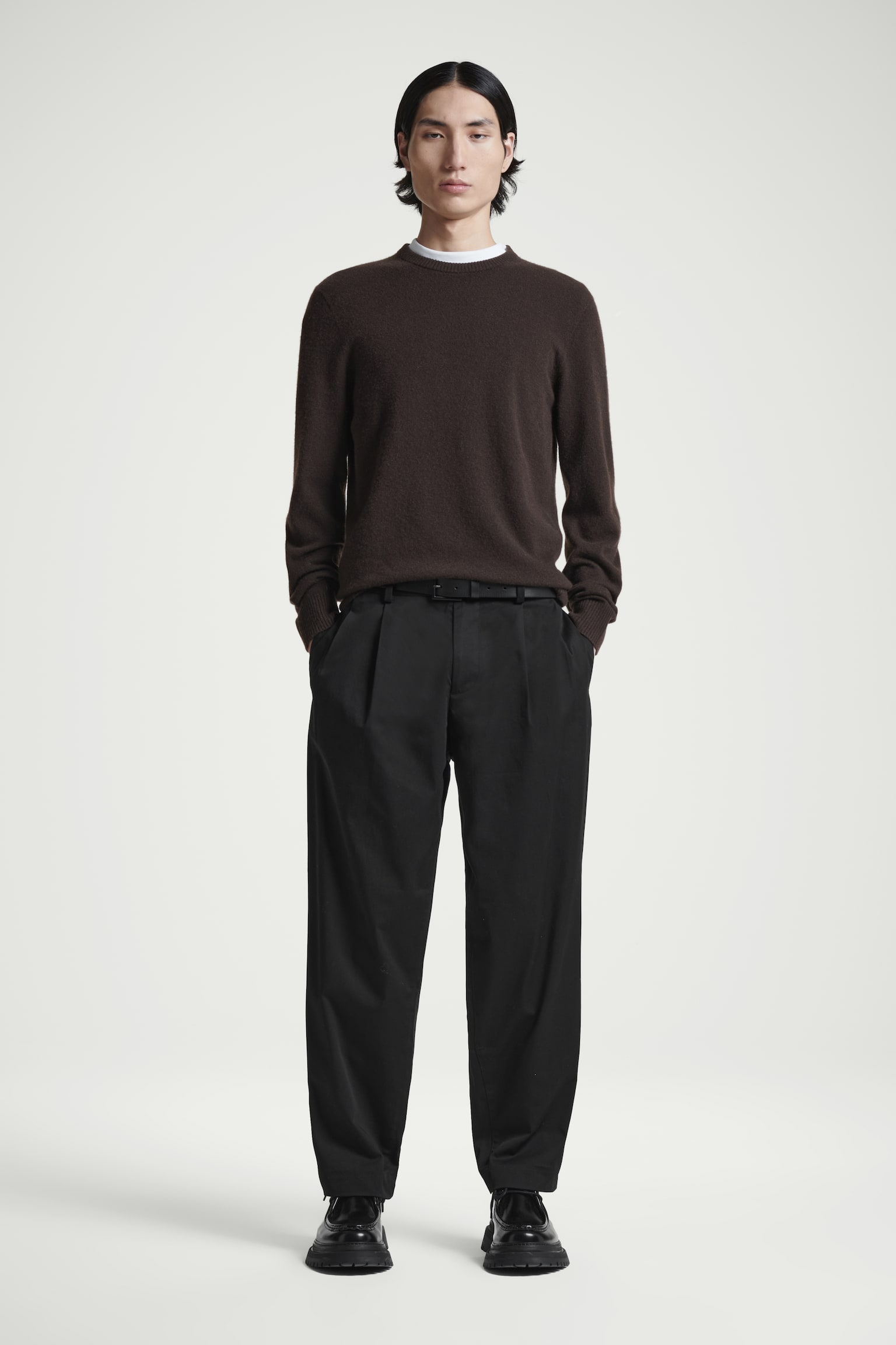 RELAXED PLEATED COTTON TAPERED TROUSERS - BLACK/NAVY/BEIGE - 1