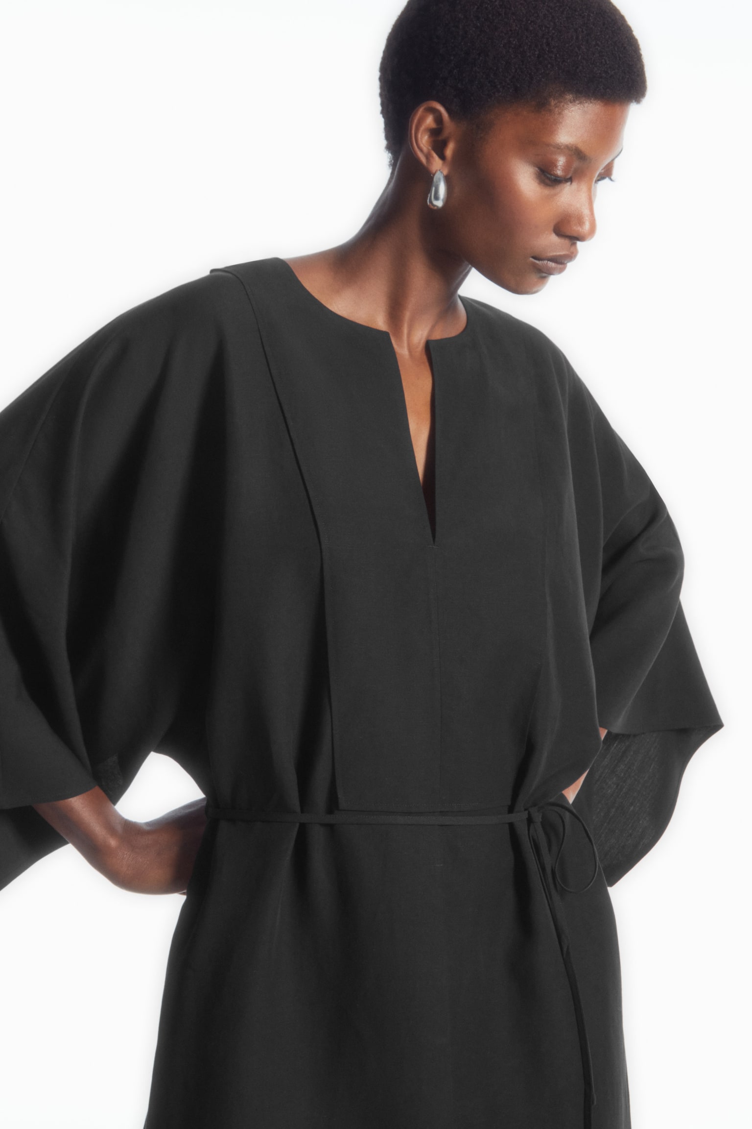 OVERSIZED KAFTAN MIDI DRESS - BLACK - 6