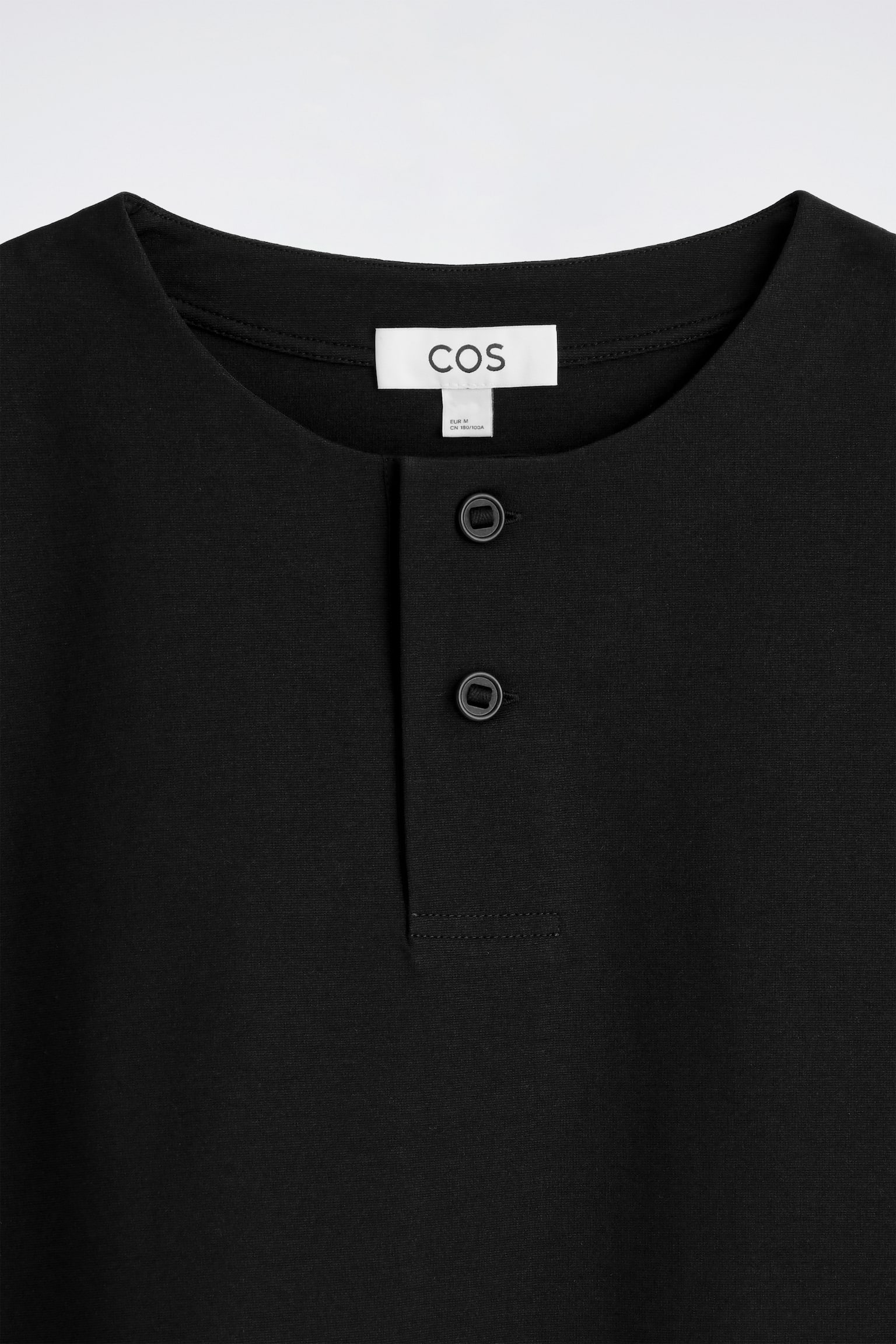 OVERSIZED HENLEY T-SHIRT I BOMULDSJERSEY - SORT/HVID - 7