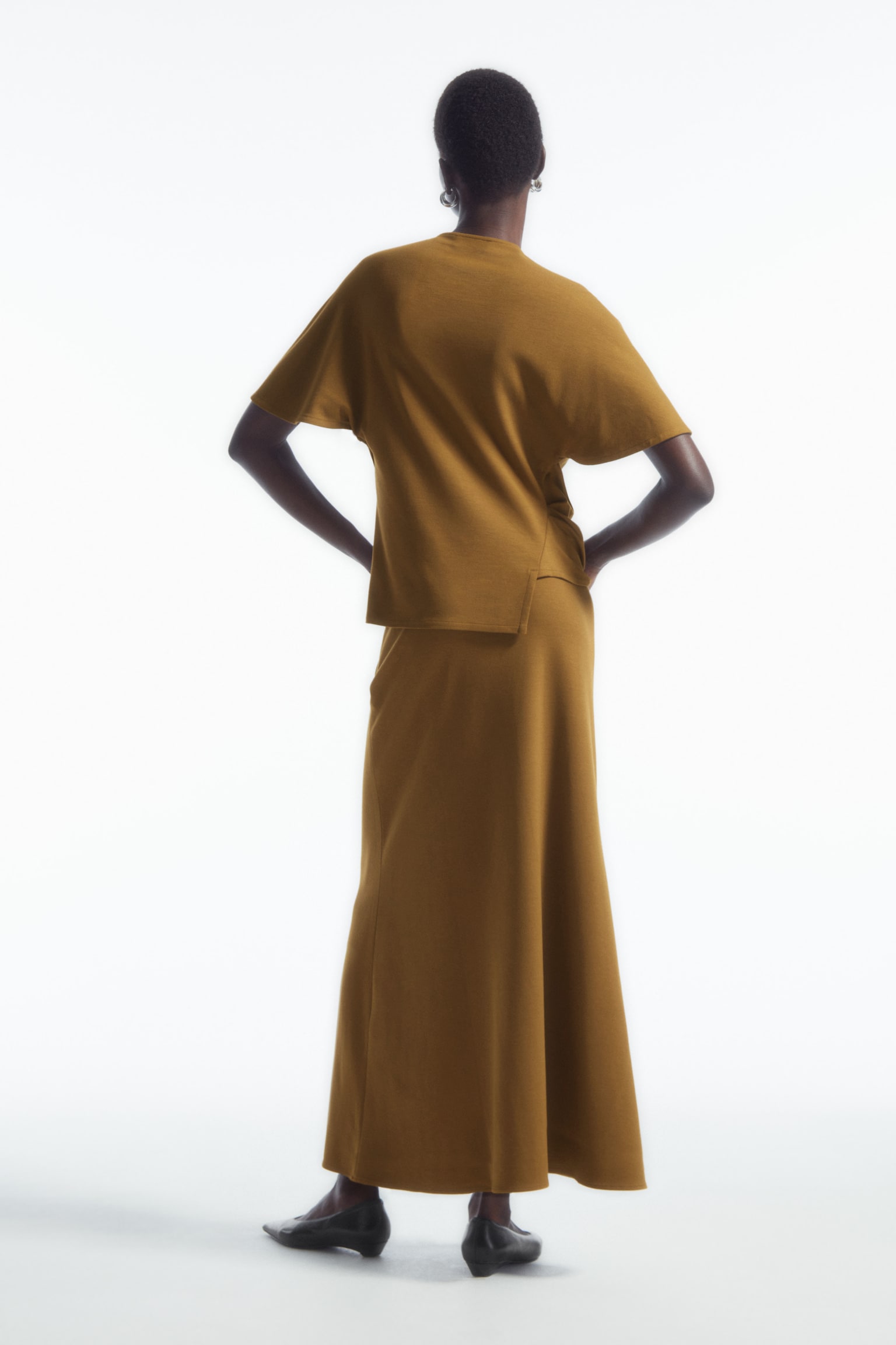 JERSEY WRAP MIDI SKIRT - OCHRE/BLACK - 4