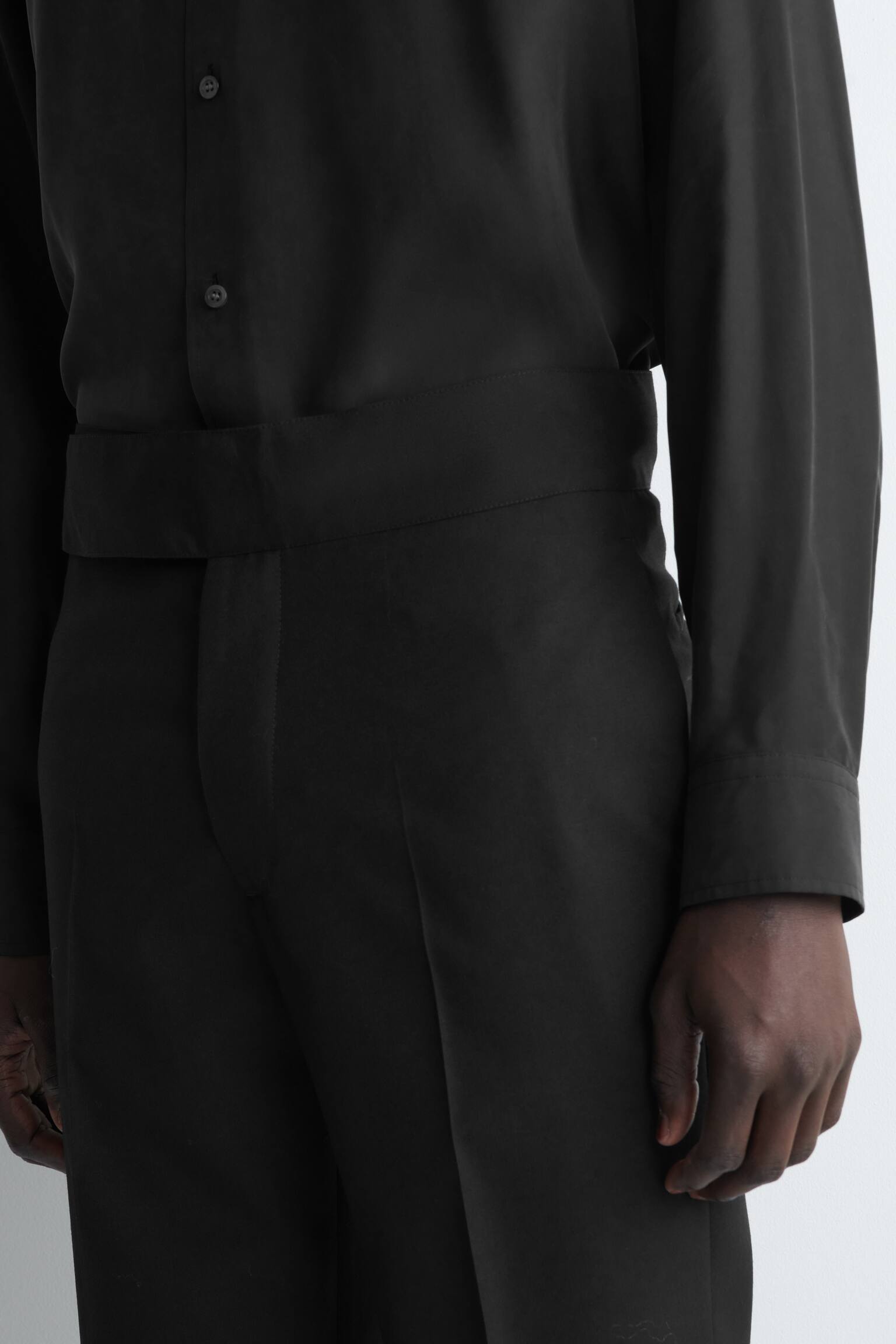 PANTALONI AFFUSOLATI IN LANA CON VITA A FASCIA - NERO - 7