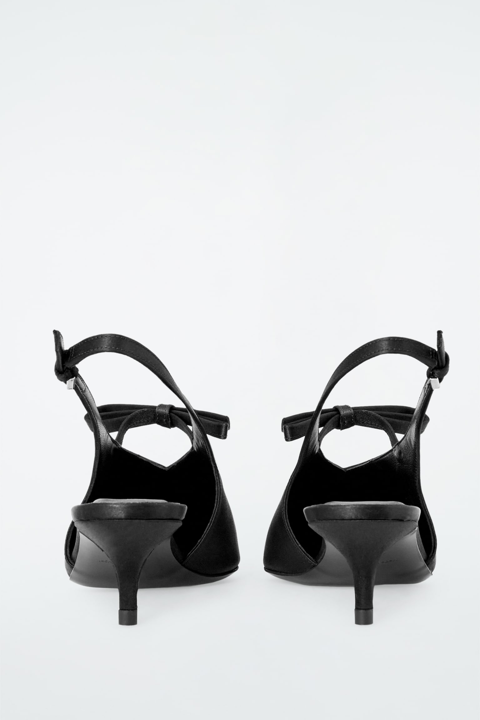 BOW-DETAIL POINTED SATIN SLINGBACK PUMPS - BLACK - 2