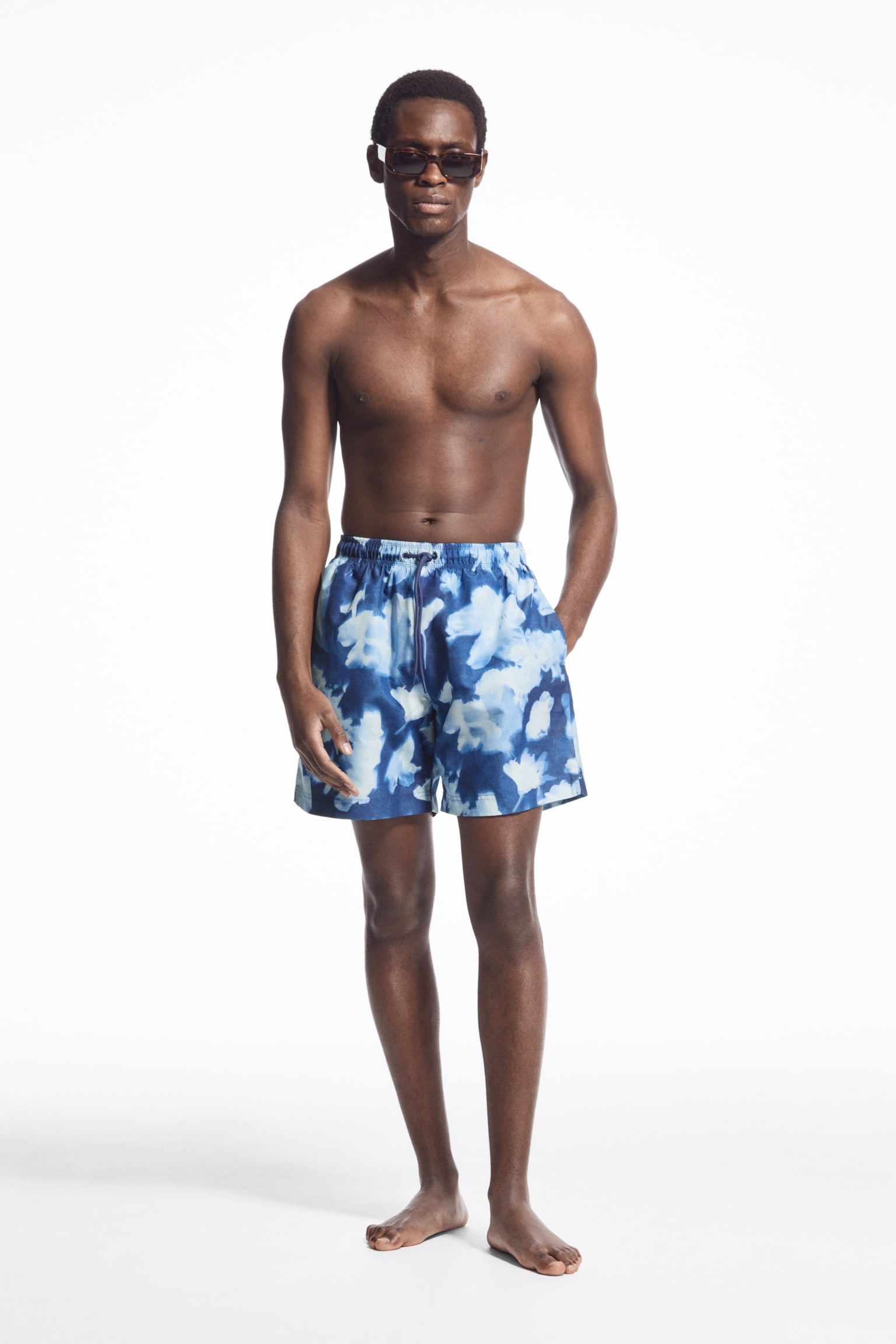 PRINTED DRAWSTRING SWIM SHORTS - BLUE / FLORAL/GREY / ANIMAL PRINT - 4