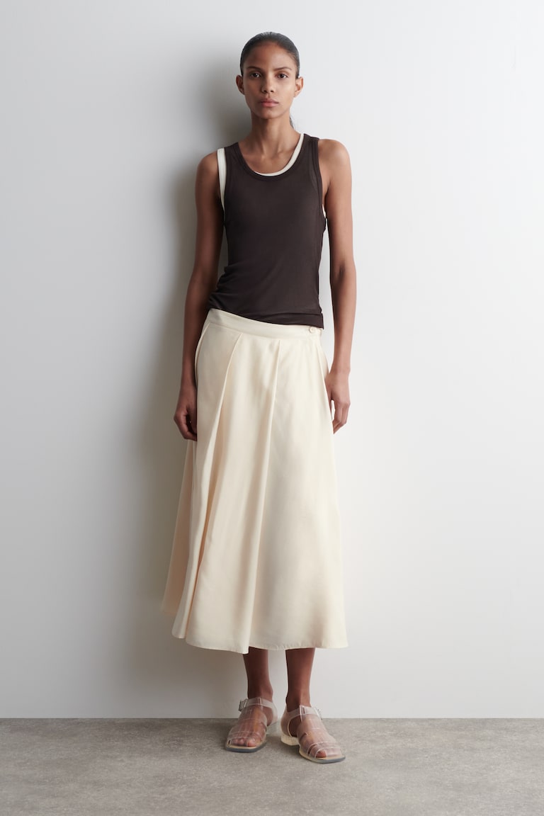 PLEATED A-LINE MIDI SKIRT