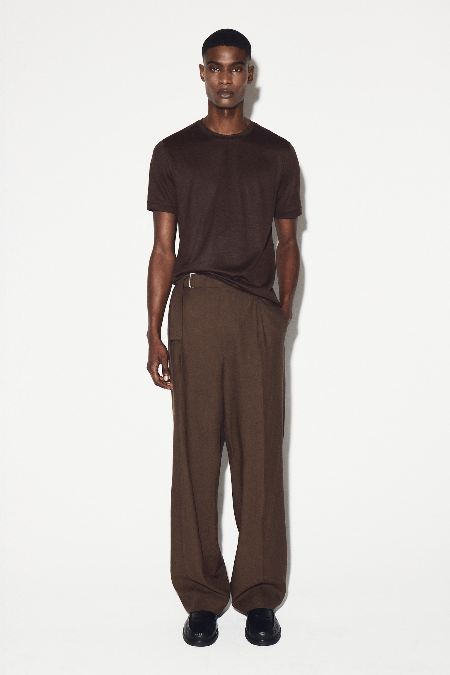 KÖNNYŰ GYAPJÚ PÓLÓ - BARNA - 3