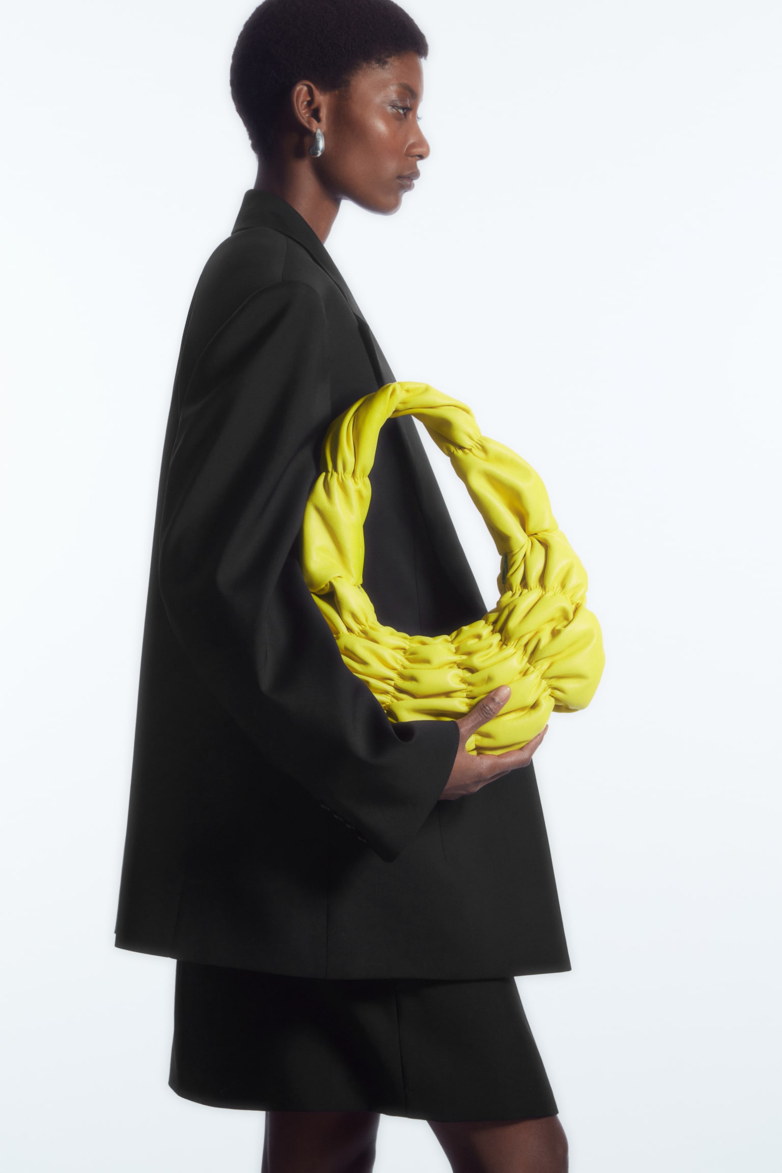 RIPPLE SHOULDER BAG - LEATHER - YELLOW/BLACK - 7