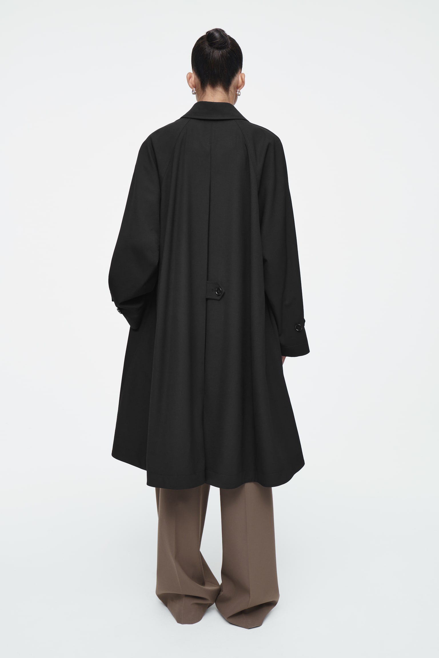 VOLUMINOUS SWING TRENCH COAT - BLACK - 8