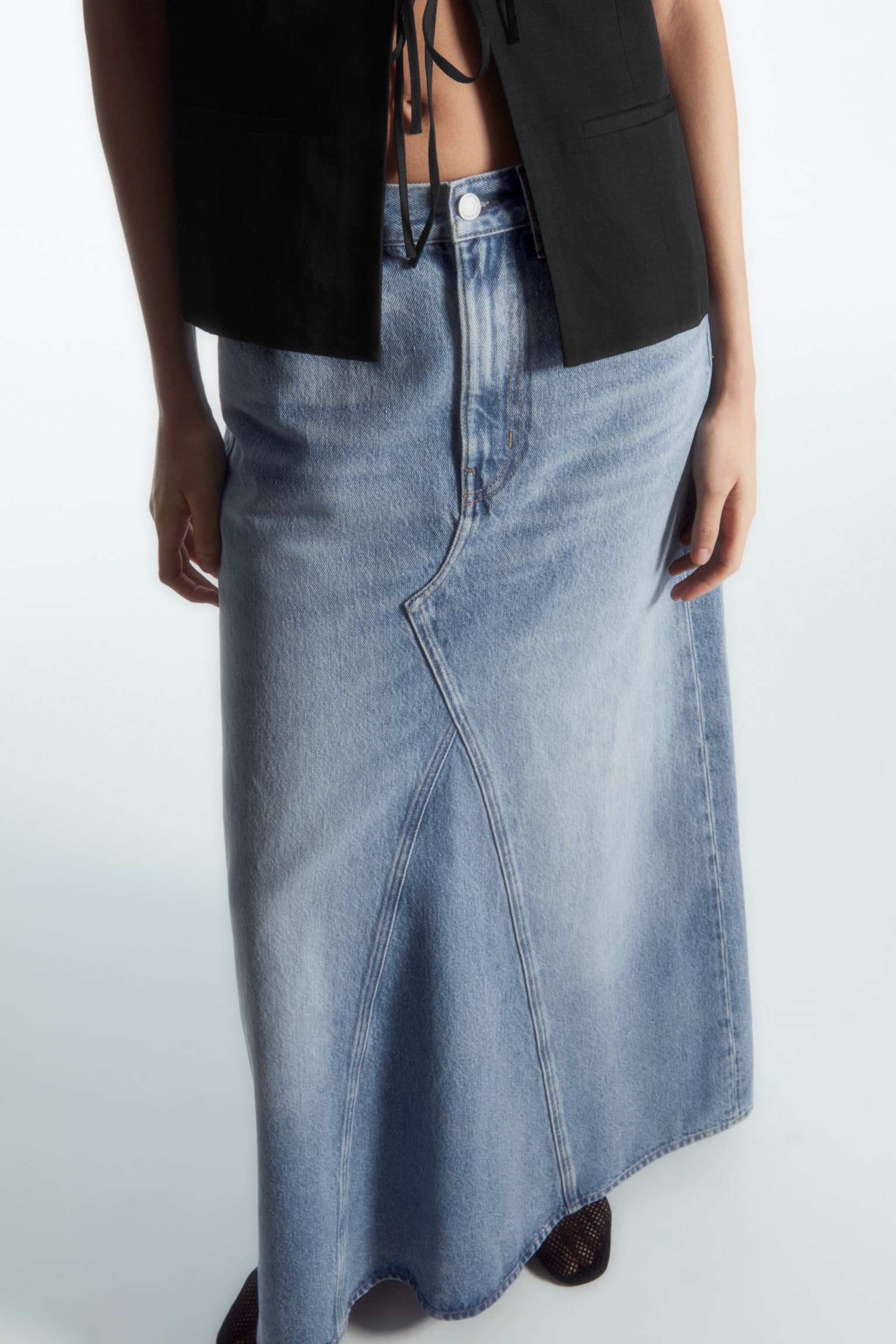 PANELLED DENIM MAXI SKIRT - BLUE/OFF-WHITE - 4