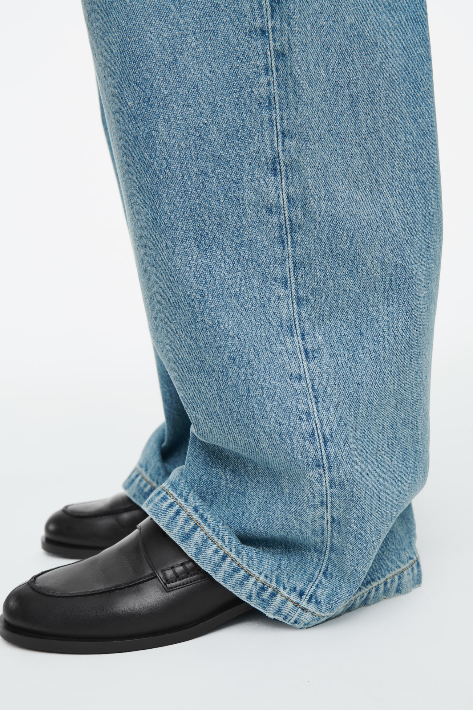 VOLUME WIDE-LEG JEANS - DUSTY BLUE/PETROL BLUE/WASHED BLACK/BLUE/MID-BLUE/LIGHT BLUE/LIGHT BLUE - 6