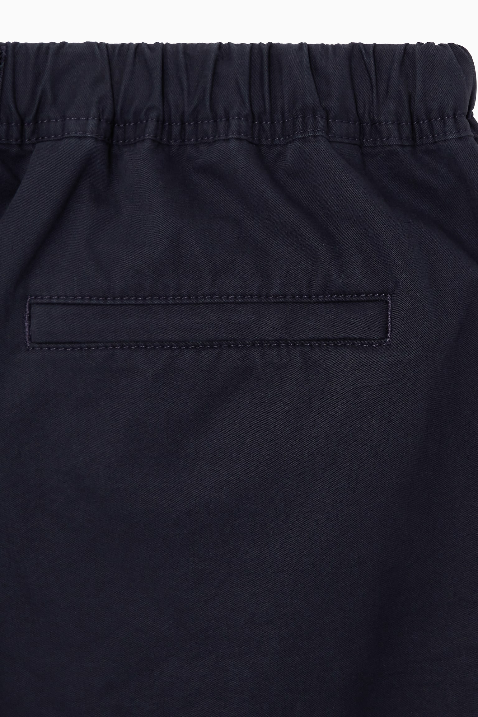 BUCKLED UTILITY SHORTS - NAVY BLUE/KHAKI BROWN - 5