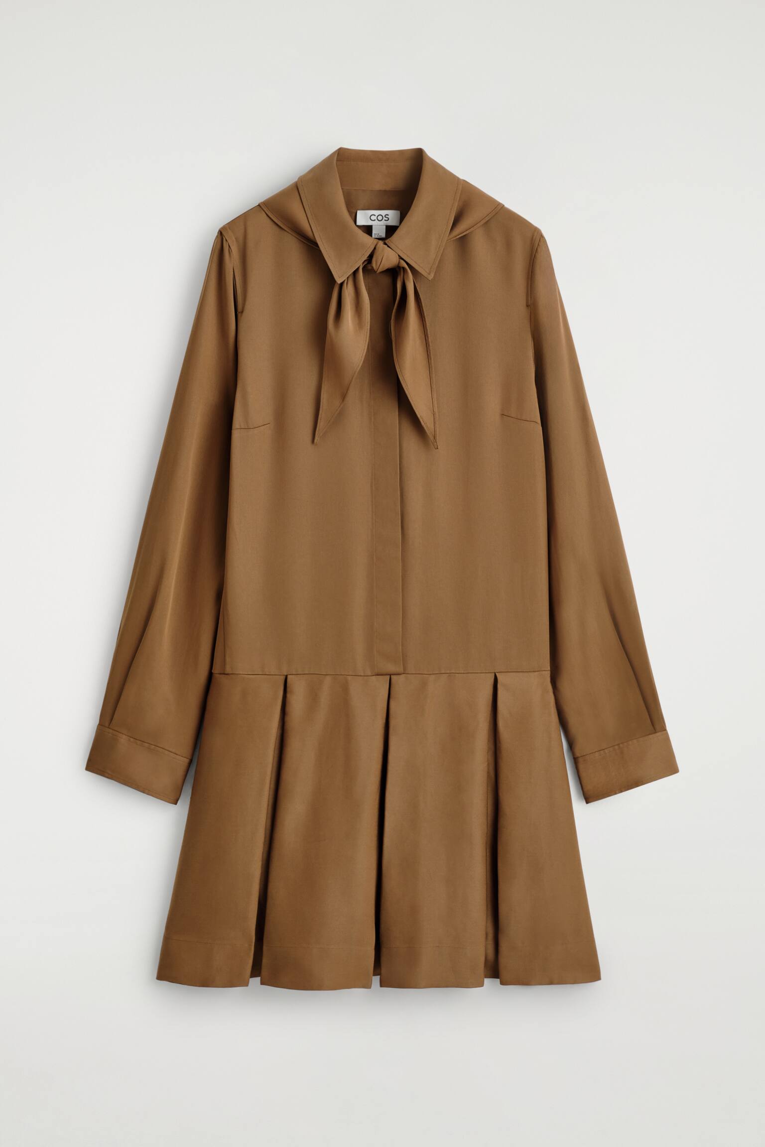 MINIKLEID MIT SCHALDETAIL UND NIEDRIGER TAILLE - BRAUN - 2