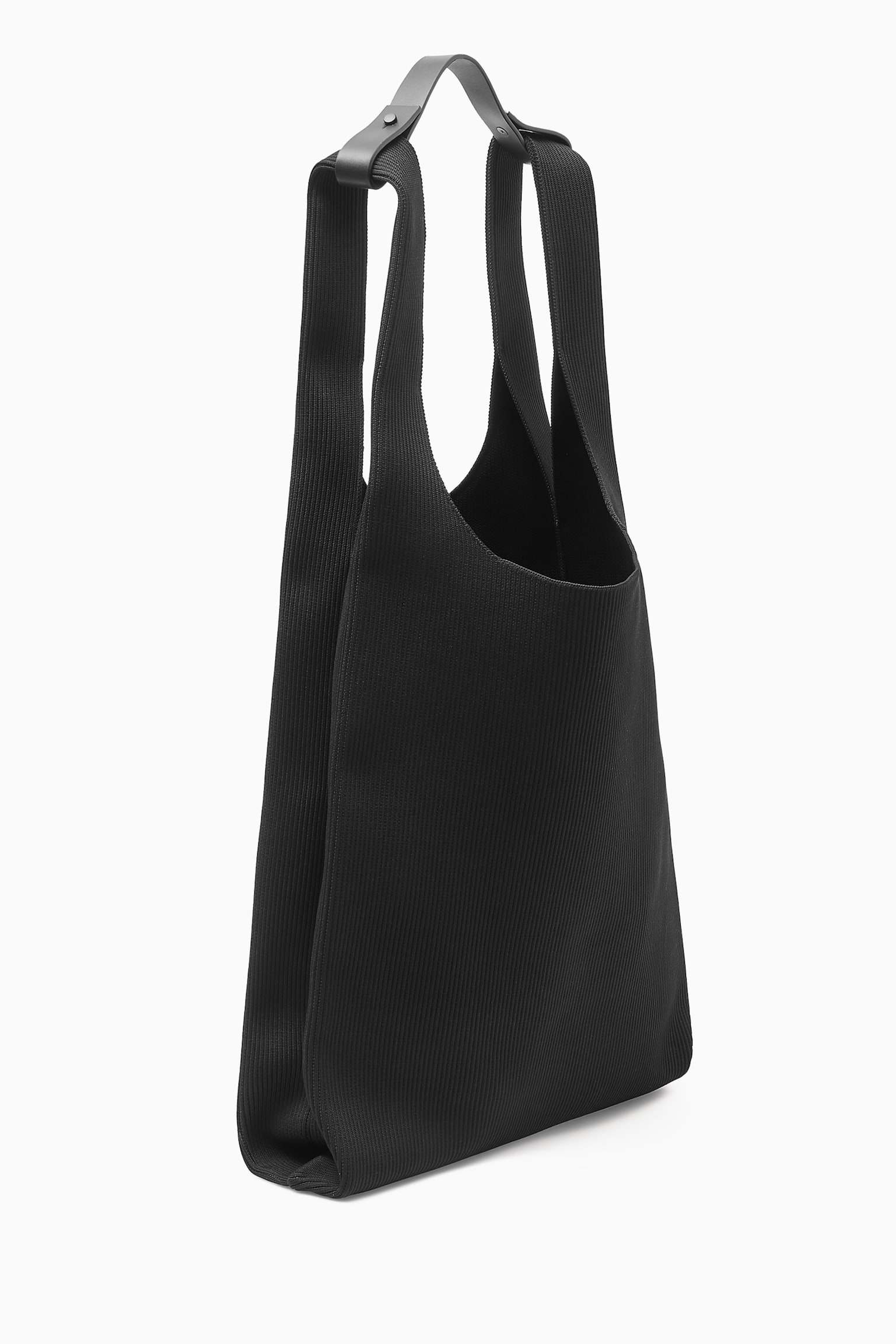 OVERSIZED KNITTED TOTE - BLACK - 4