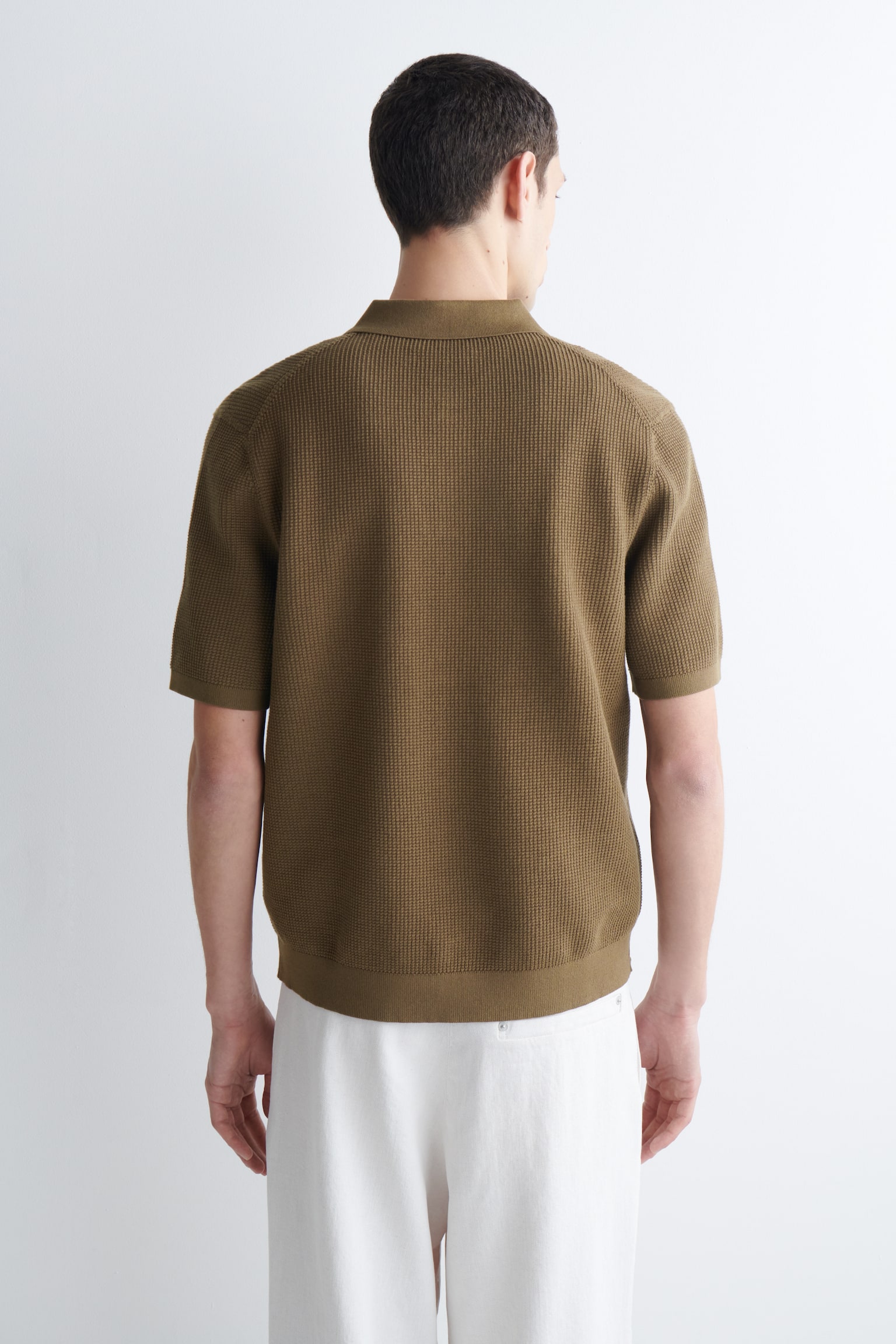 PIKÉTRÖJA I VÅFFLAD BOMULL - MÖRK BEIGE/SVART - 3