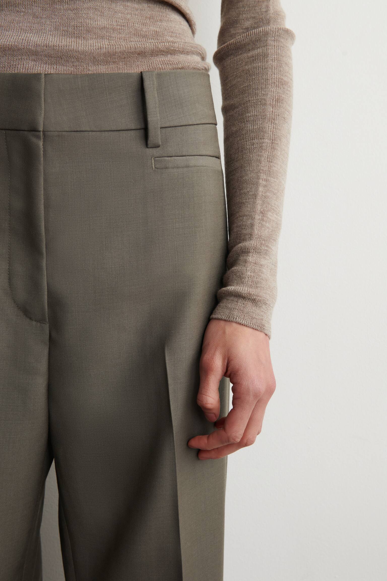 Skreddersydde bootcut-bukser i ulltwill - Taupe - 4