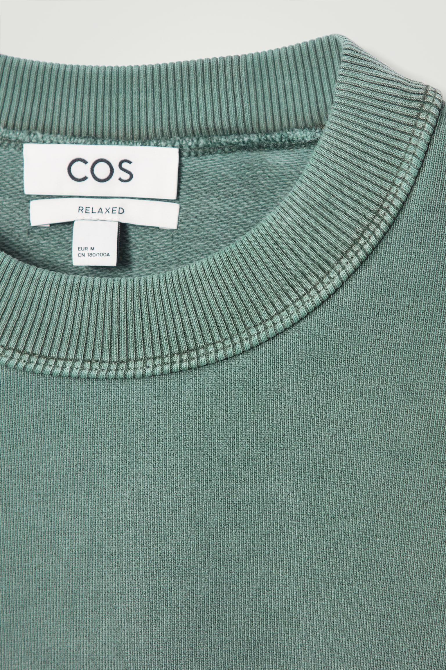 RELAXED WASHED-COTTON SWEATSHIRT - GREEN/WASHED BLACK - 4