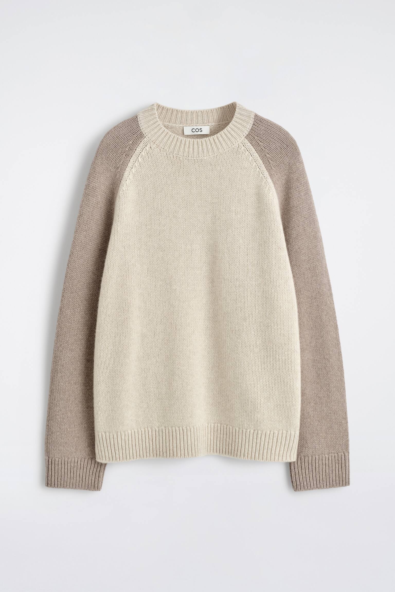 FÄRGDELAD KASHMIRTRÖJA - BEIGE/MULLVAD - 2
