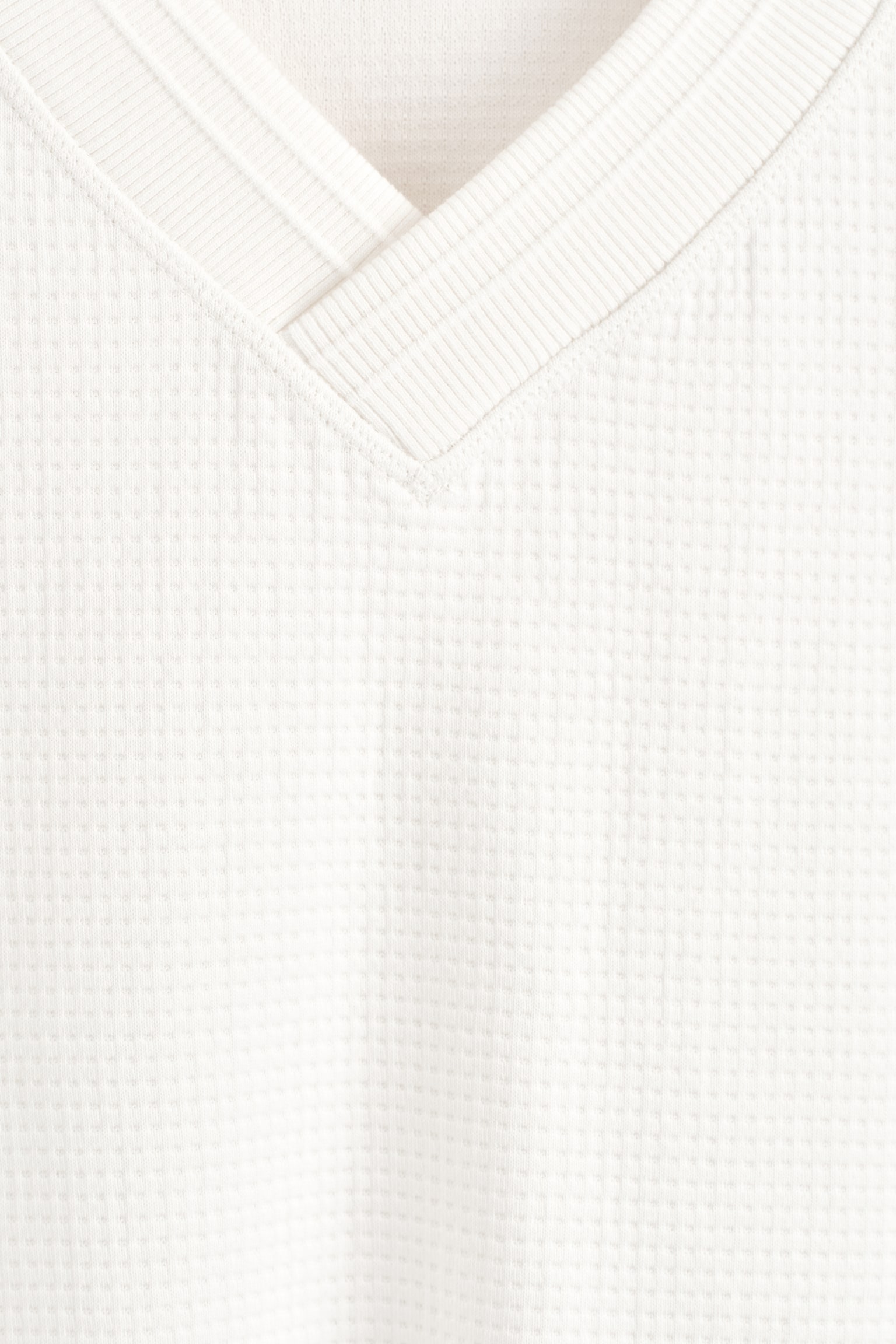 ΦΟΥΤΕΡ V-NECK ΑΠΟ ΒΑΜΒΑΚΙ WAFFLE - WHITE - 4