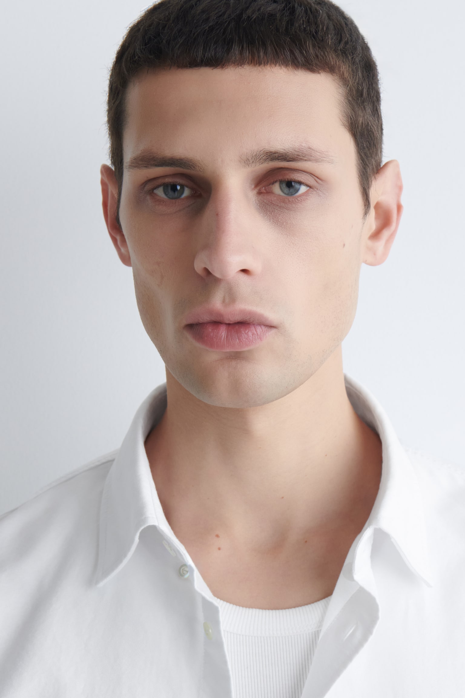 KOŠEĽA Z BAVLNY OXFORD - BIELA/MODRÁ / BIELA / PRÚŽKOVANÁ - 3