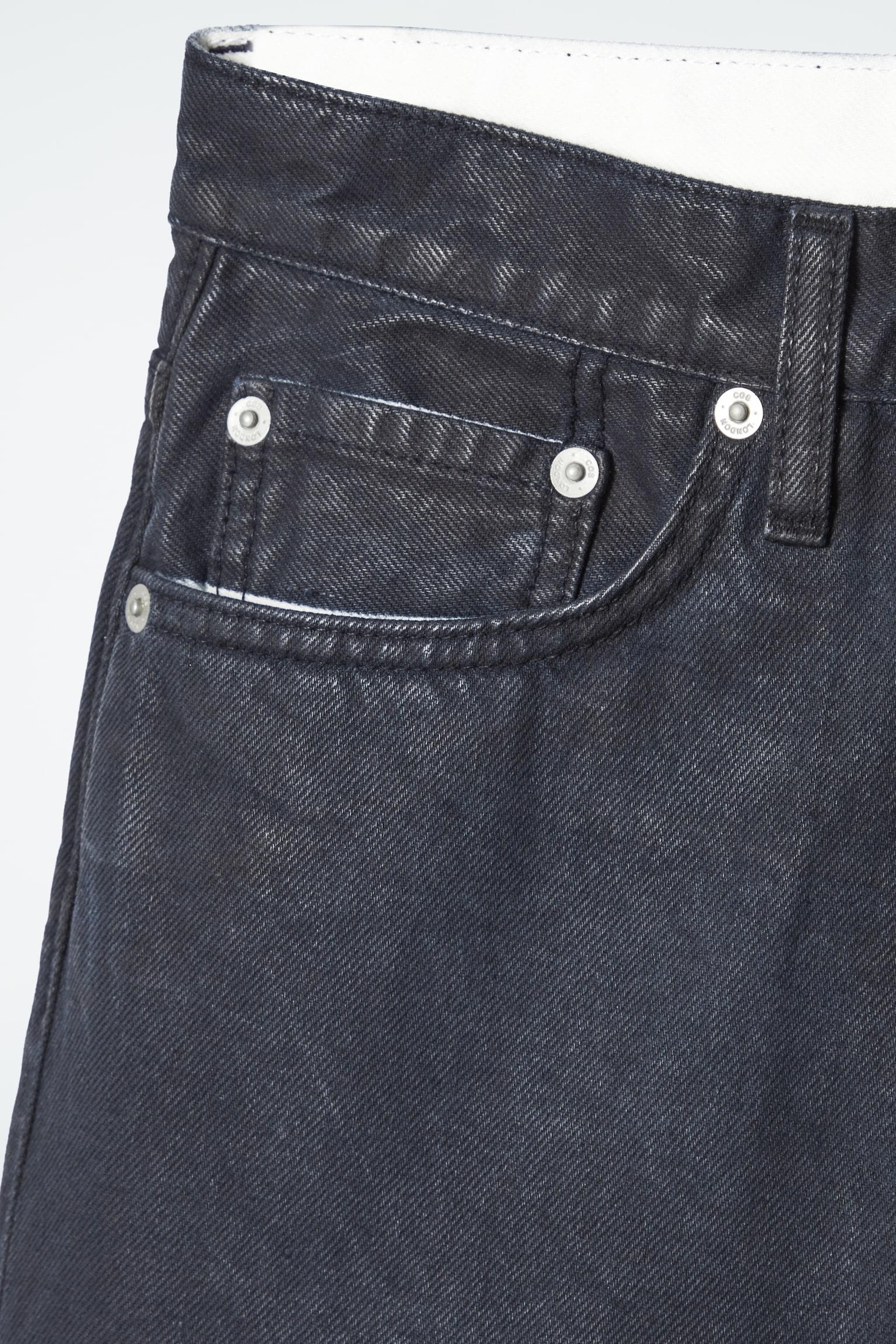 VOLUME SPRAYED WIDE-LEG JEANS - DARK BLUE - 6