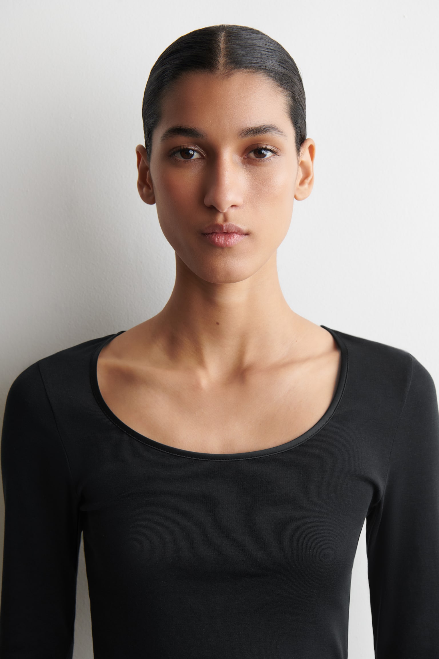 TOP A MANICHE LUNGHE IN JERSEY DI COTONE E RASO - NERO/ROSA - 6