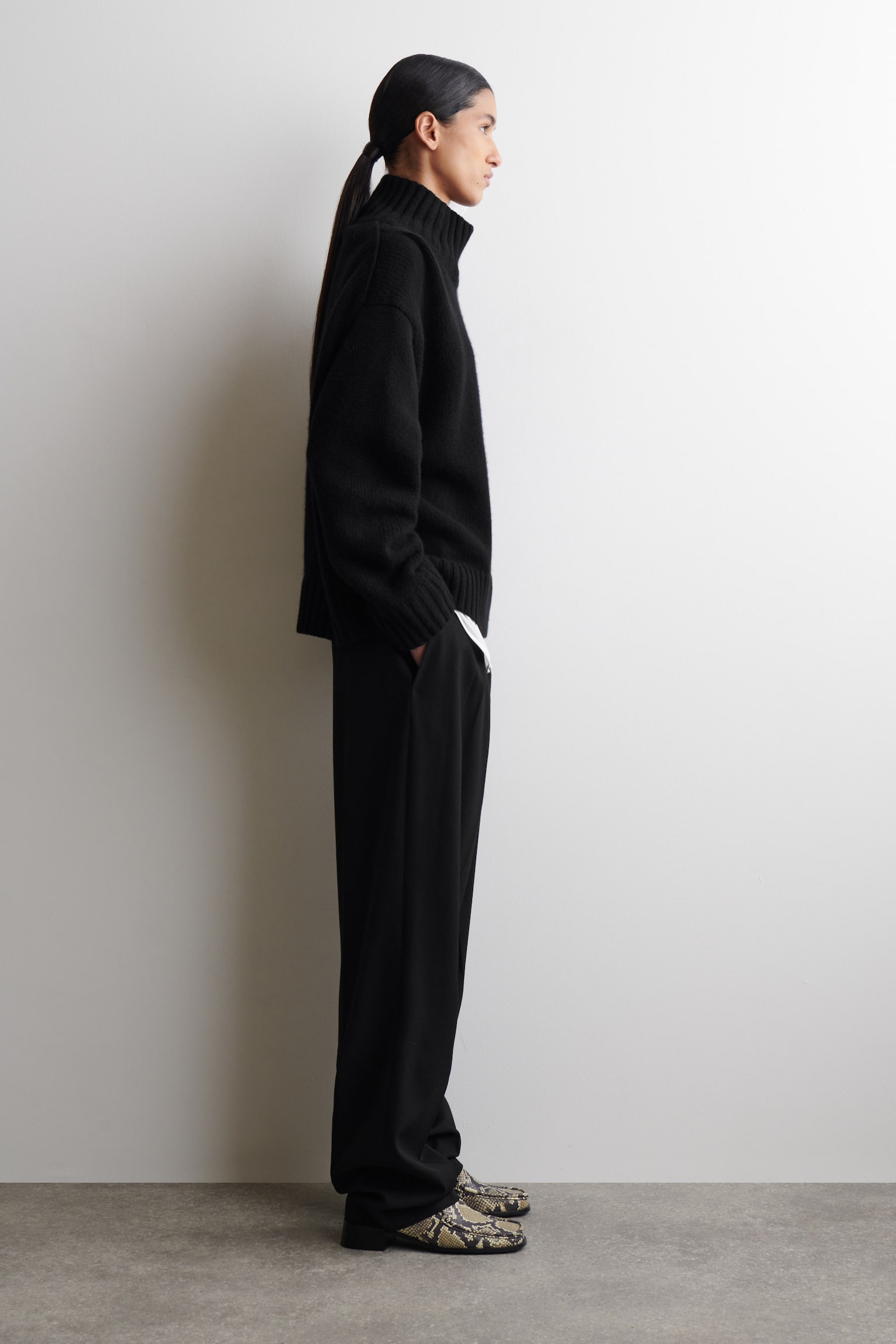 Leren loafers met vierkante neus en hak - Beige / slangenhuid-effect - 5