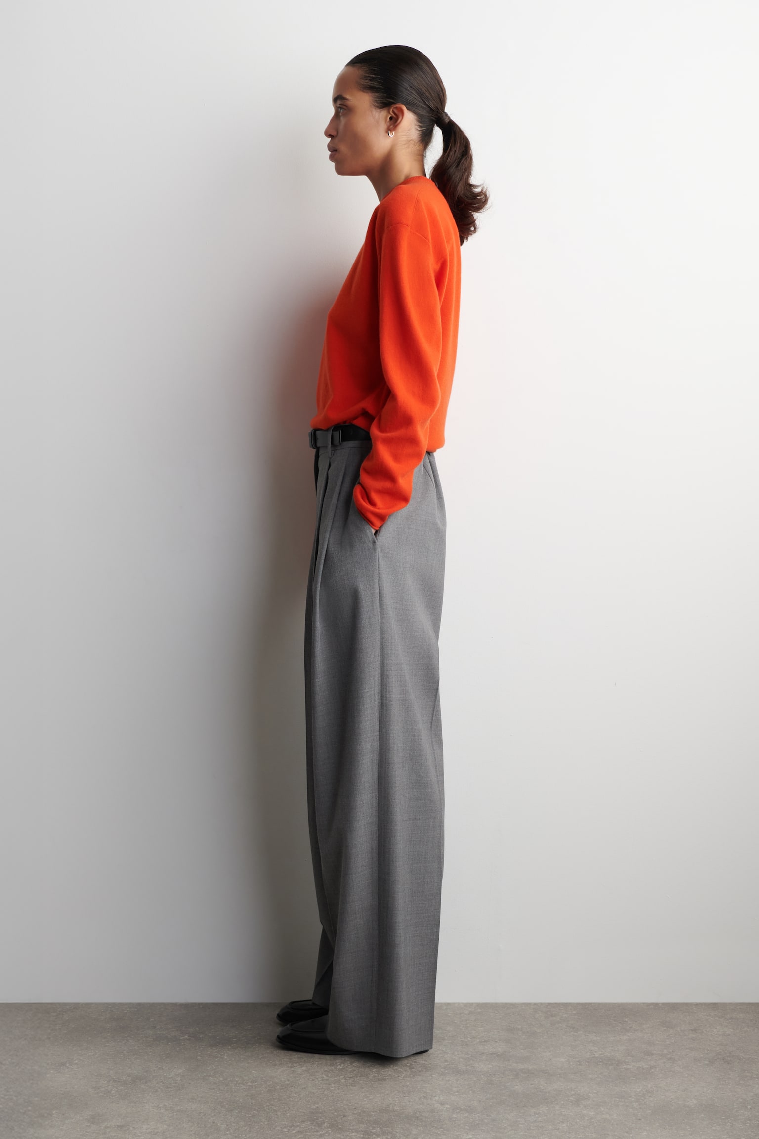 Genser i merinoull med rund hals - Oransje/Beige melert/mørkebrun - 3