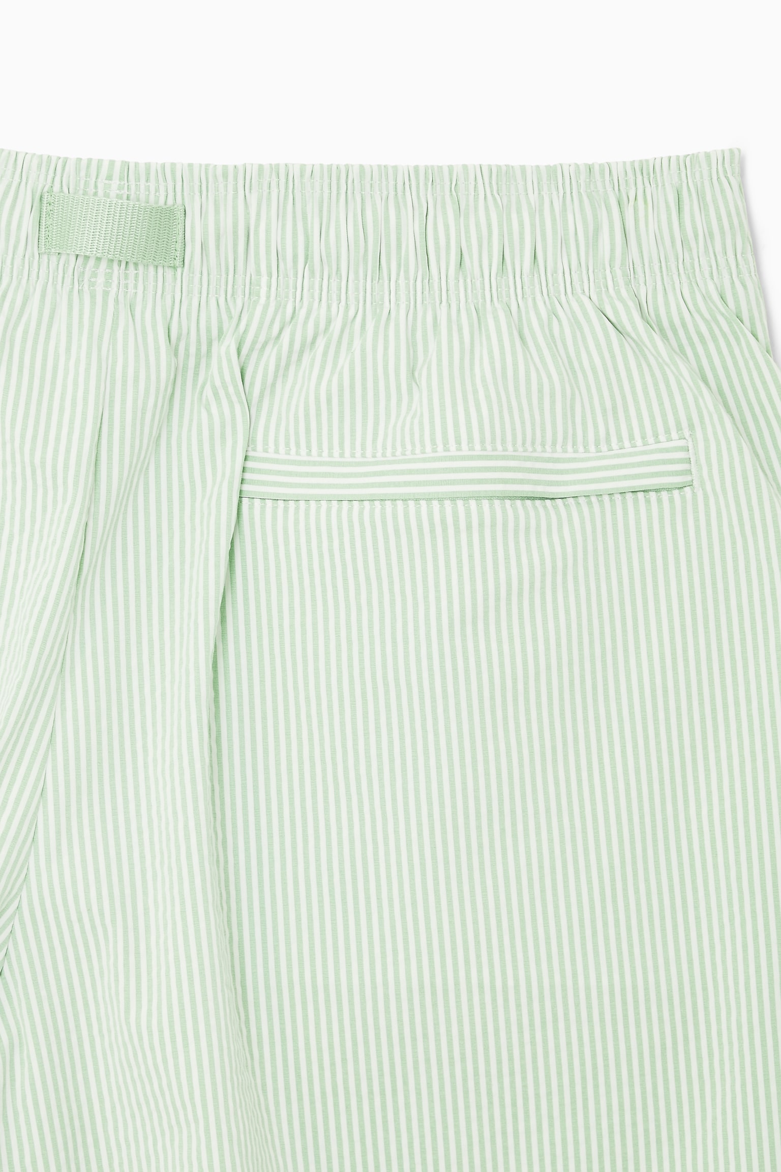 STRIPED SEERSUCKER SWIM SHORTS - GREEN / STRIPED/BLUE / STRIPED - 6