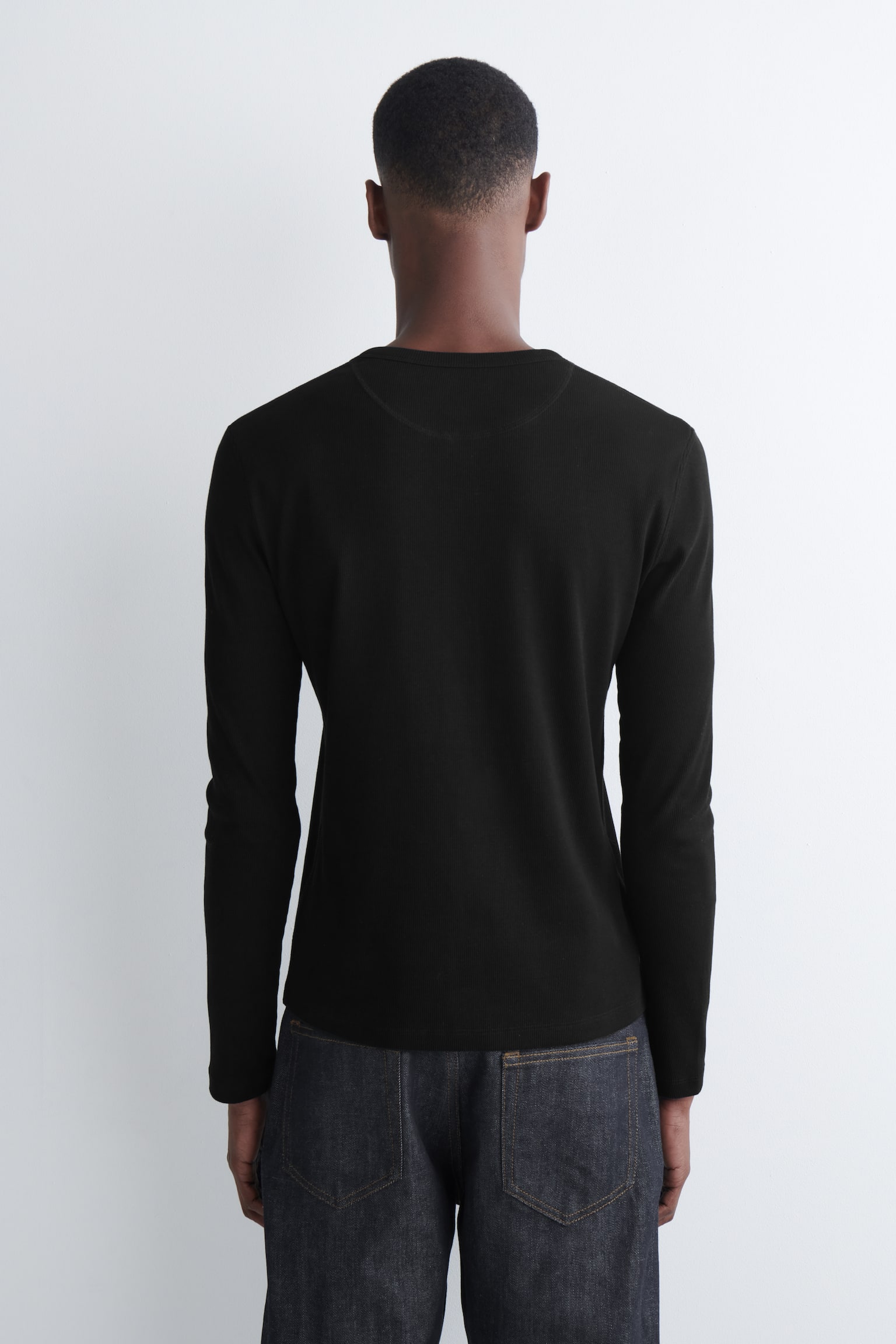 Geribd katoenen Henley-T-shirt met lange mouwen, slanke pasvorm - BLACK/BRUIN - 7