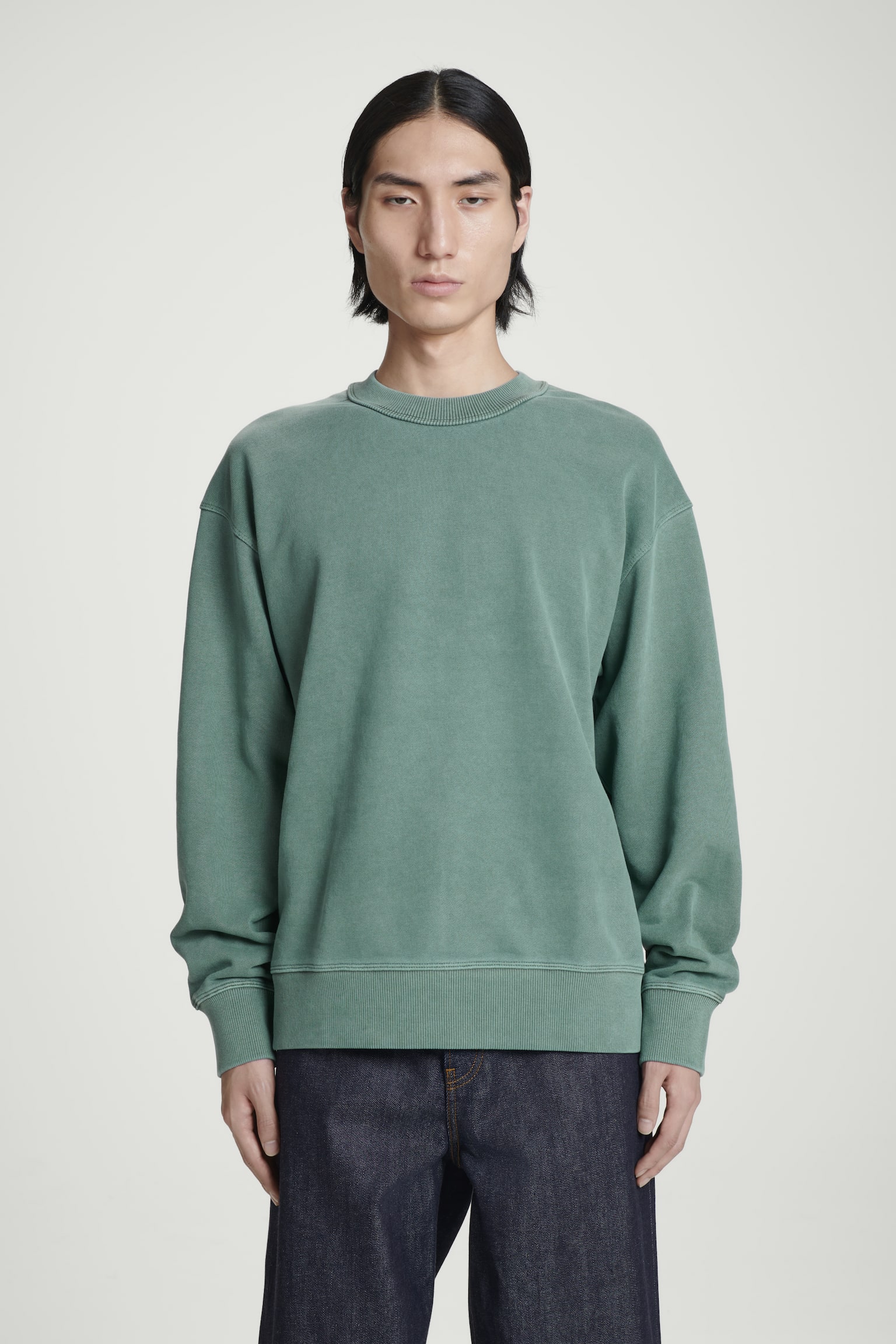 RELAXED WASHED-COTTON SWEATSHIRT - GREEN/WASHED BLACK - 1