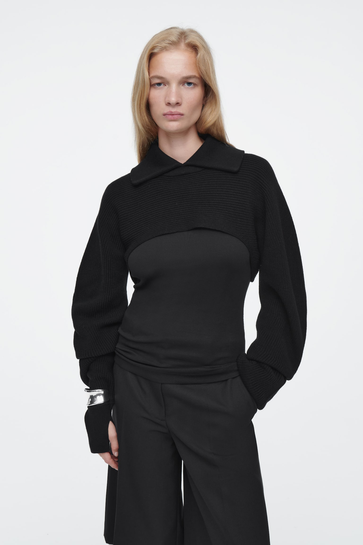 COLLARED CROPPED KNITTED JUMPER - BLACK - 1