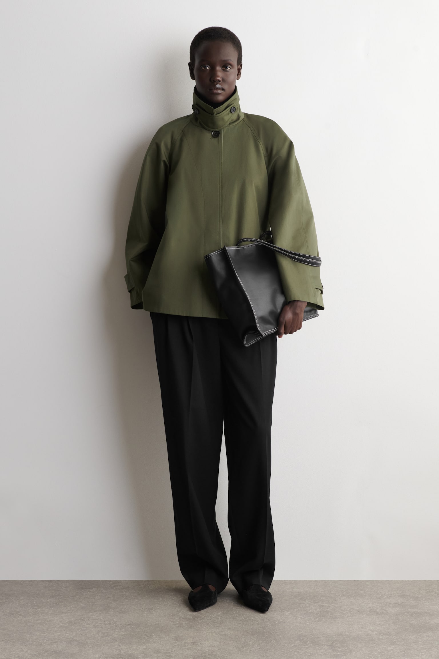 JACKA MED A-SILHUETT I BOMULLSTWILL - KHAKI/MARINBLÅ - 1