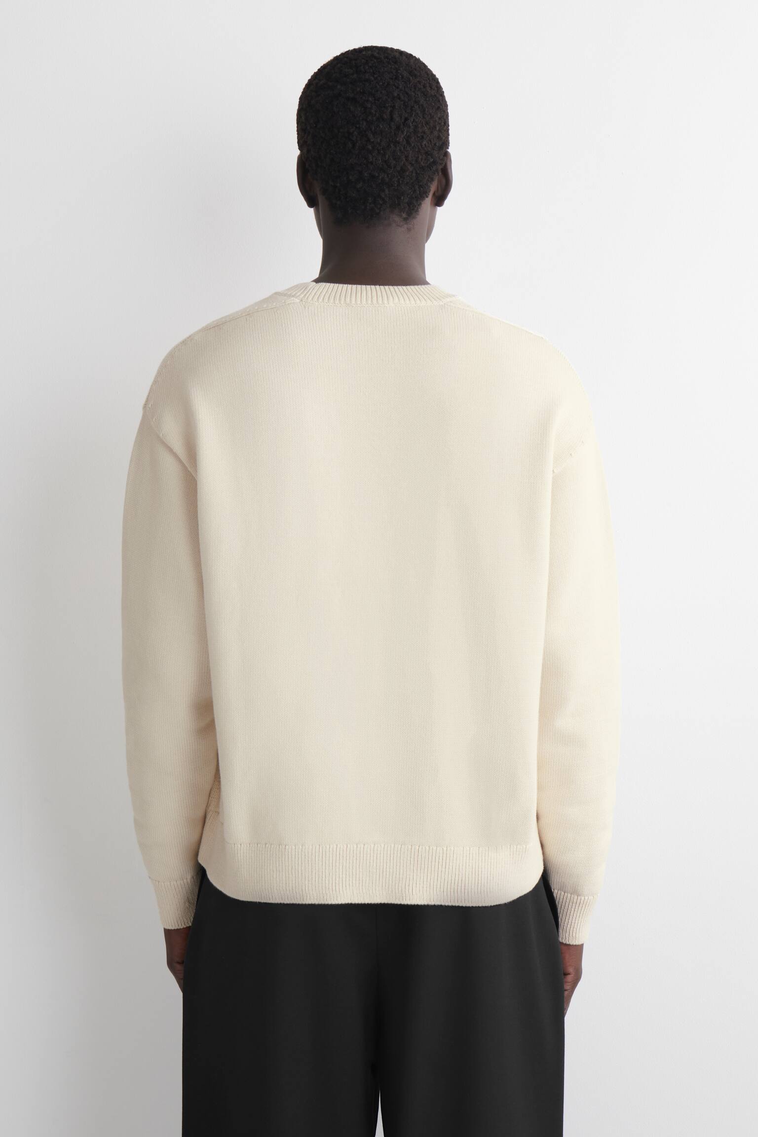 Neulottu puuvillaneule pyöreällä pääntiellä - kerma/vaaleanpunainen - 6