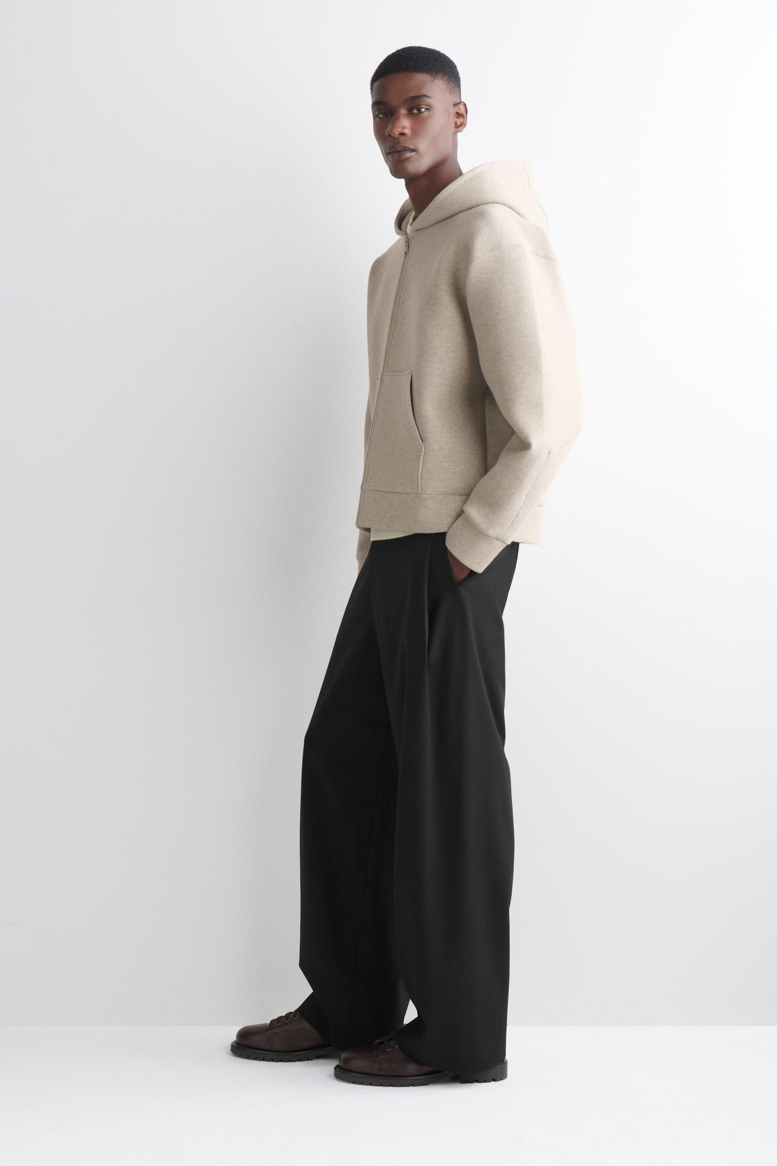 OVERSIZED SCUBA-JERSEY RITS HOODIE - buinbeige - 4