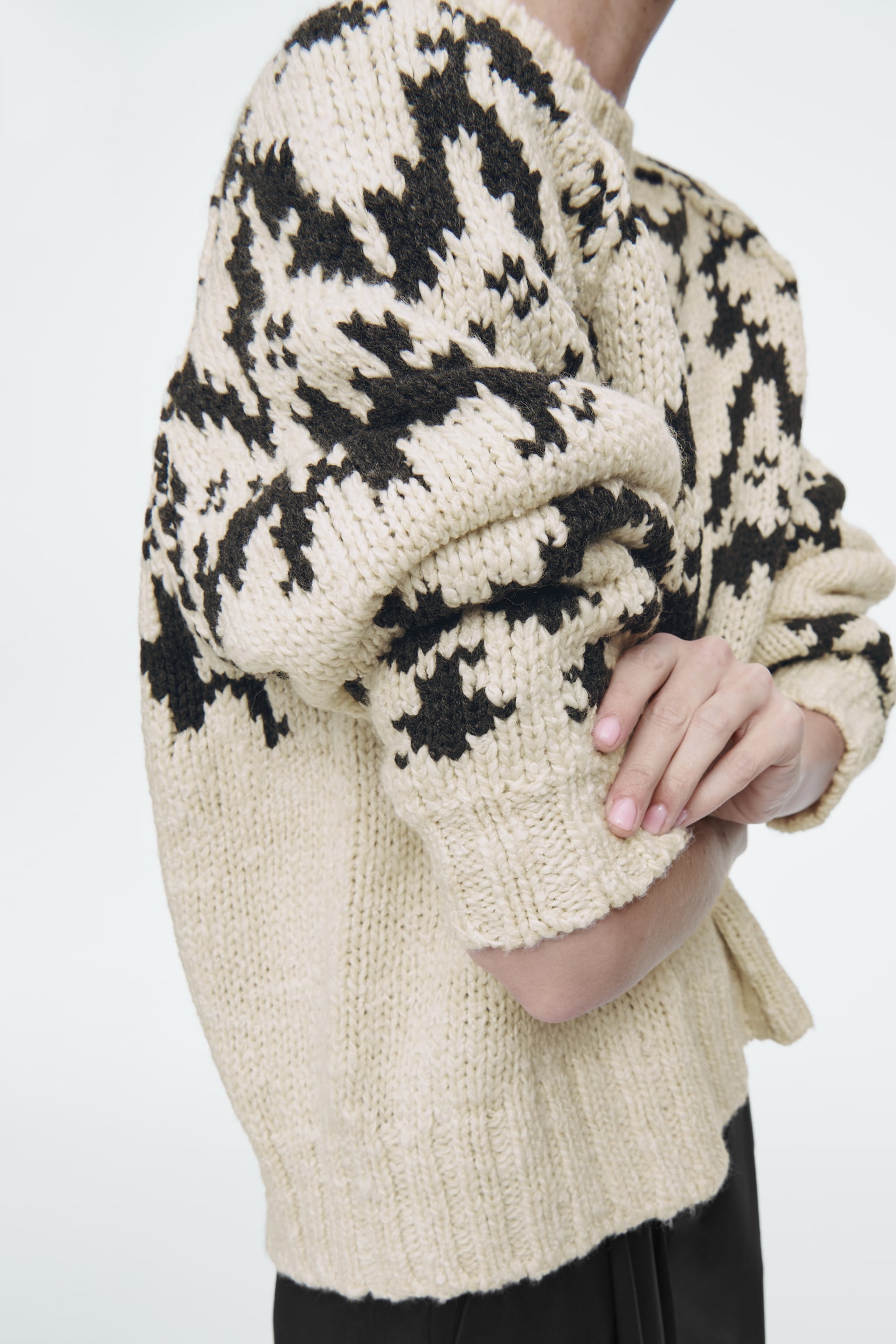 FAIR-ISLE WOOL JUMPER - IVORY / BLACK - 4