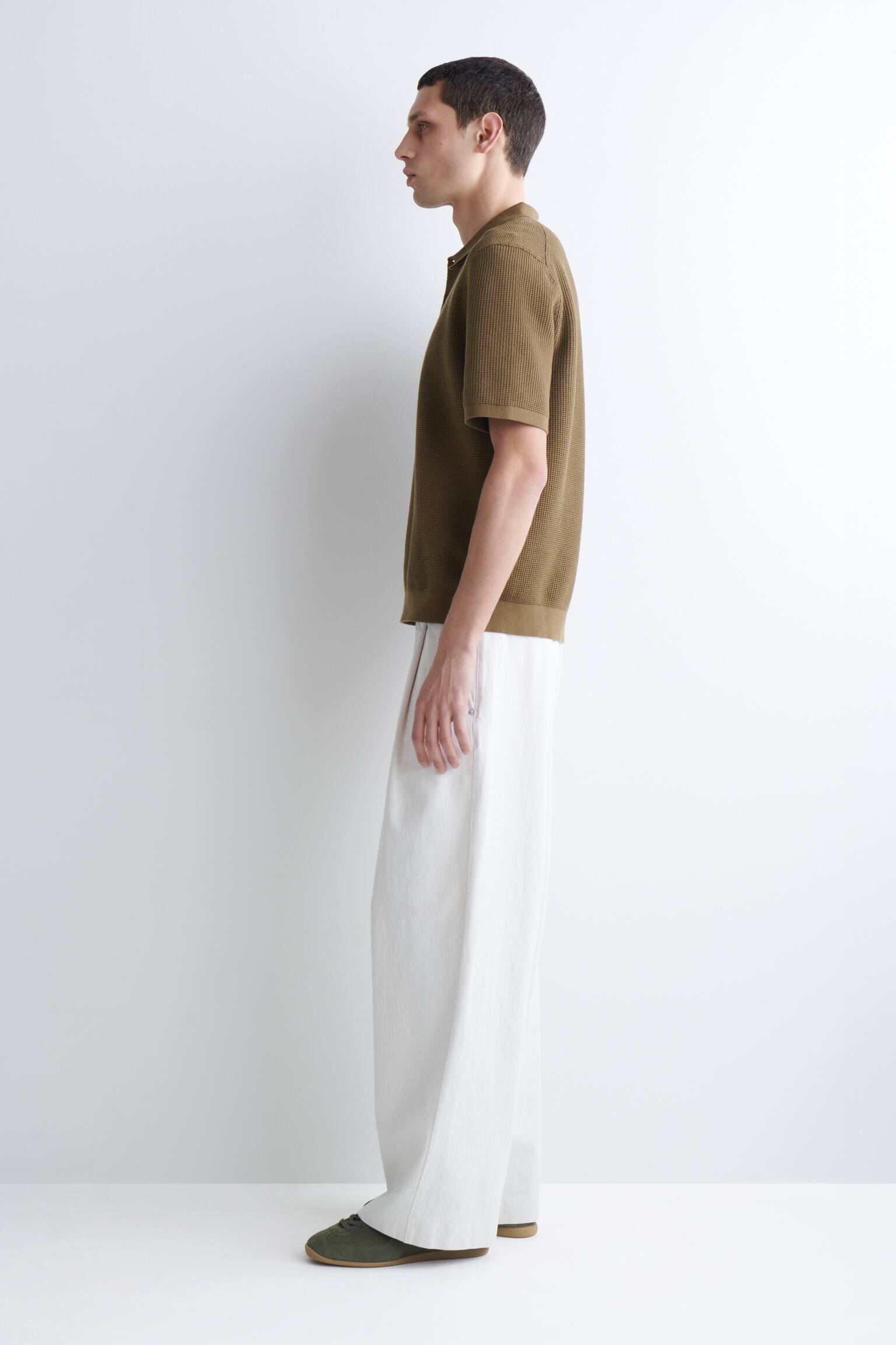 PIKÉTRÖJA I VÅFFLAD BOMULL - MÖRK BEIGE/SVART - 8