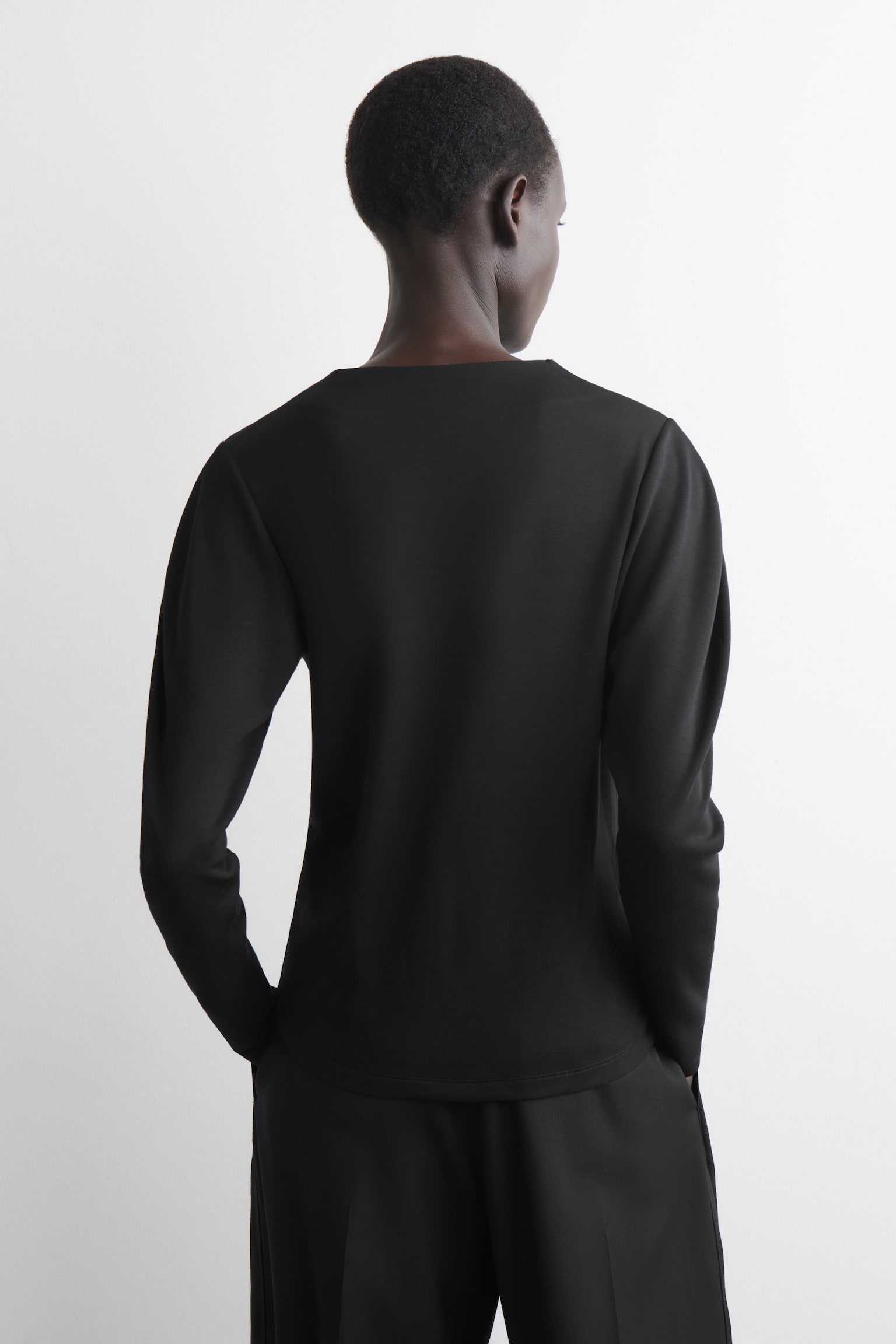 ROUNDED-SLEEVE TOP - SORT/MØRK KAKI - 3