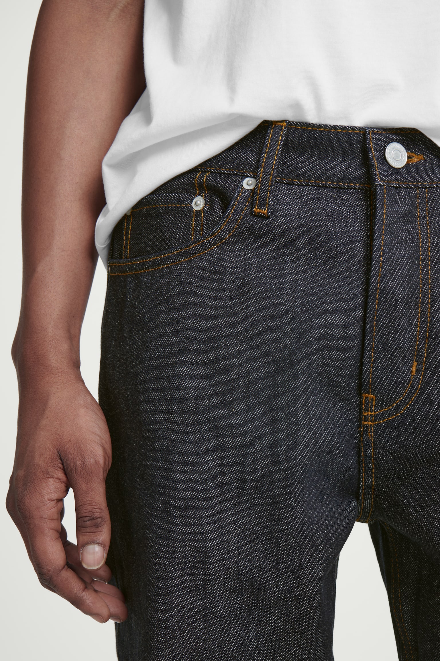 PILLAR RAW SELVEDGE TAPERED JEANS - INDIGO - 6